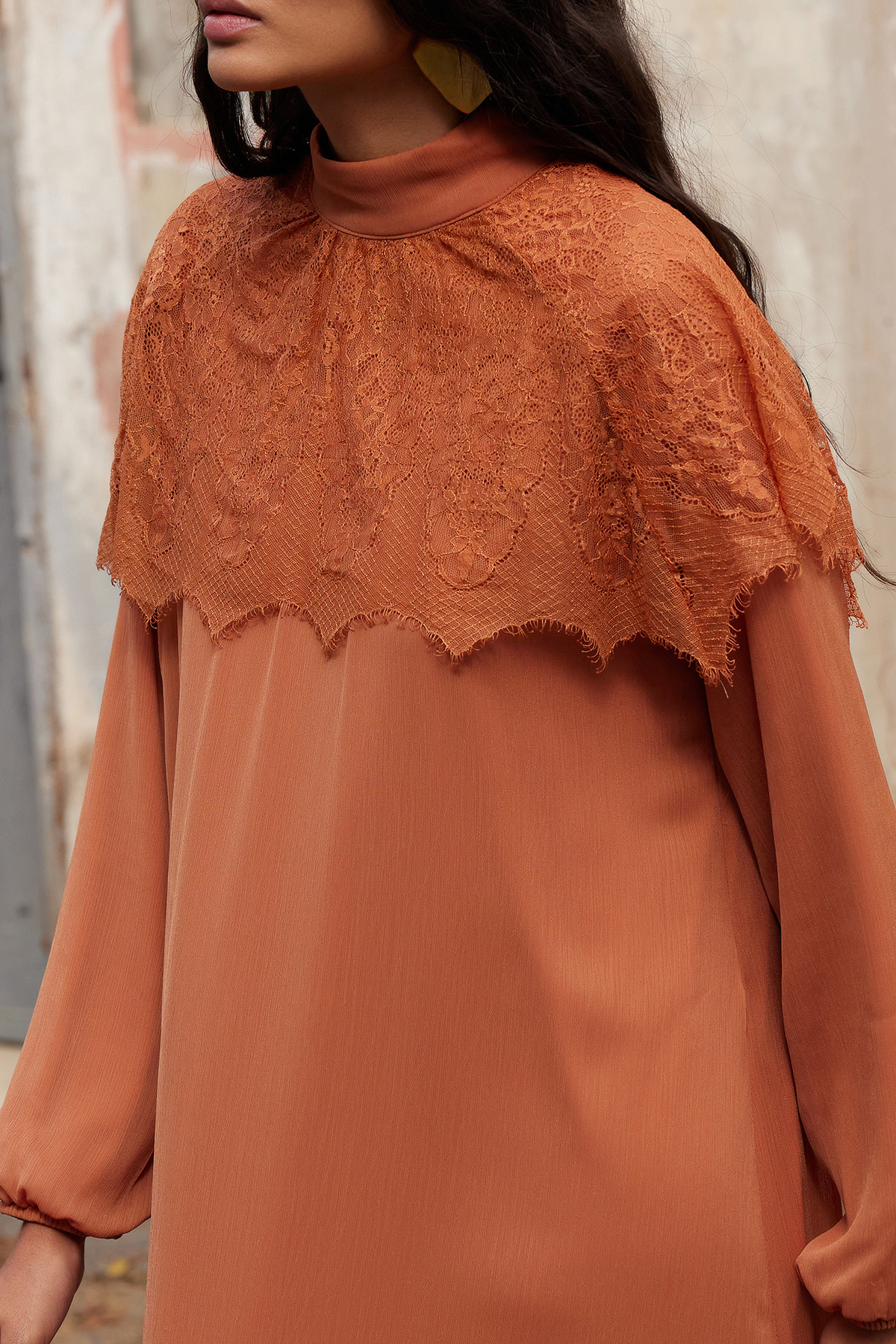 Trendyol Modest-X AI Tarjin мереживна сукня з накидкою TCTAW25EB00128 4