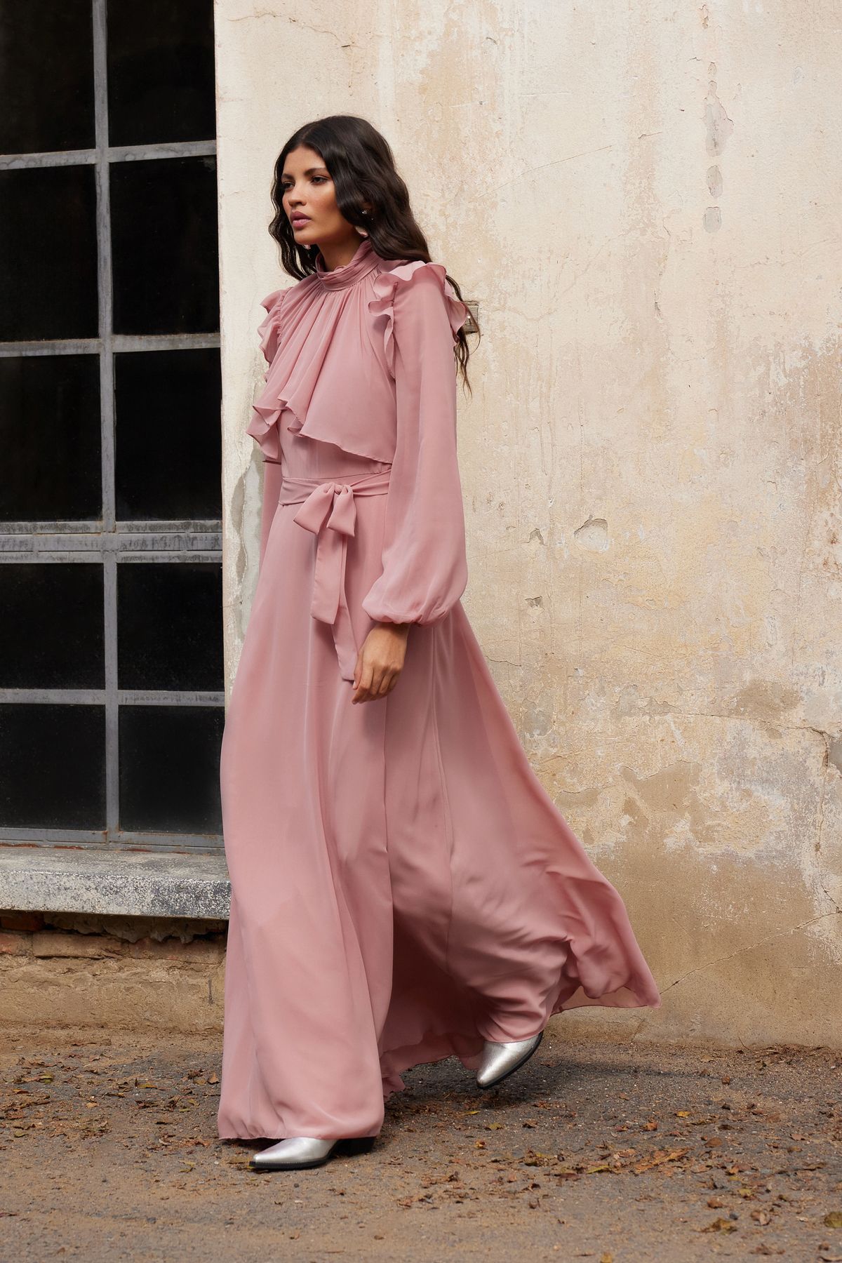 Trendyol Modest-Dusty Rose Chiffon-Abendkleid – Rüschendetails, TCTAW25DB00017 2