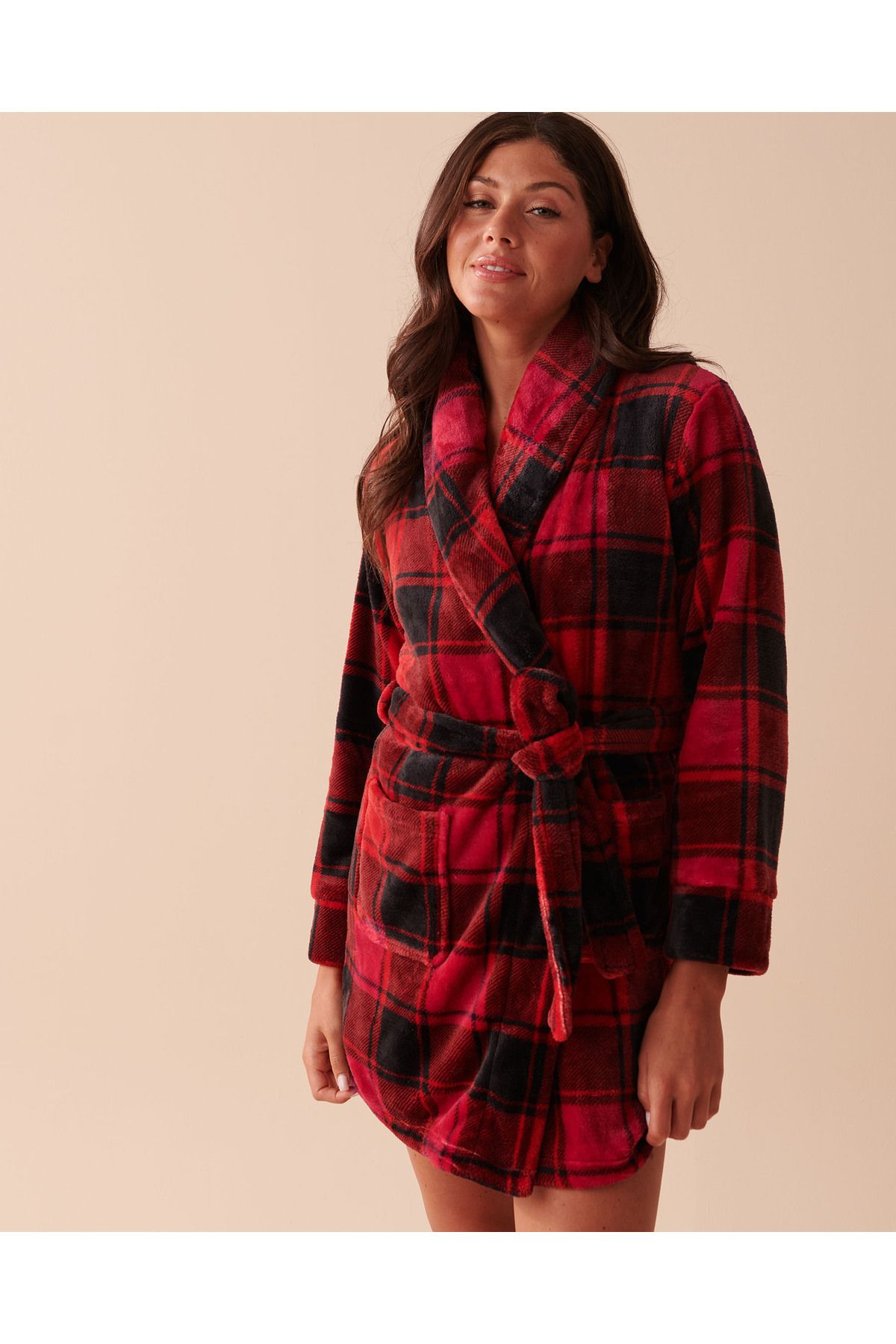 La Vie en Rose-Buffalo Plaid Soft Plush Robe 1