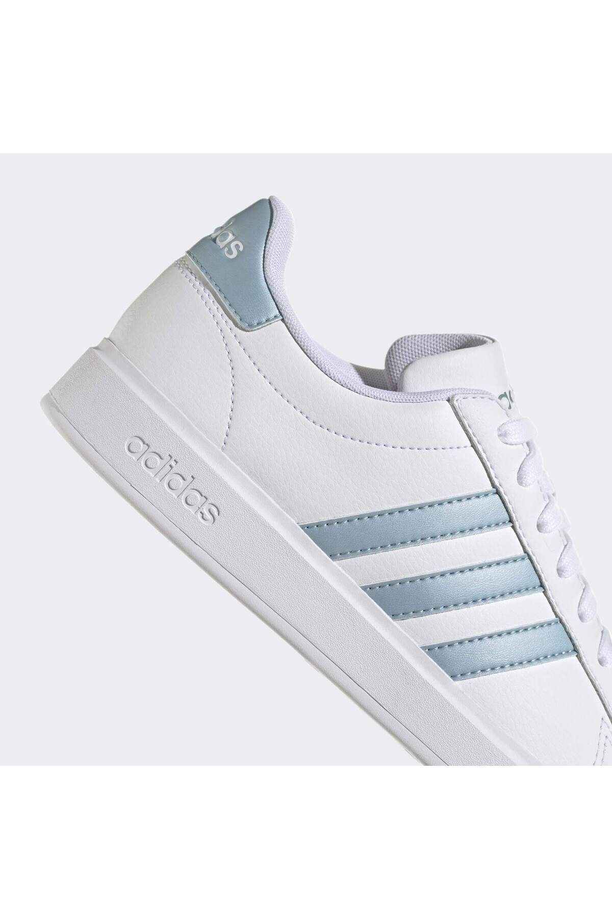 کفش دو و تمرین سفید زنانه دادگاه بزرگ اورجینال adidas