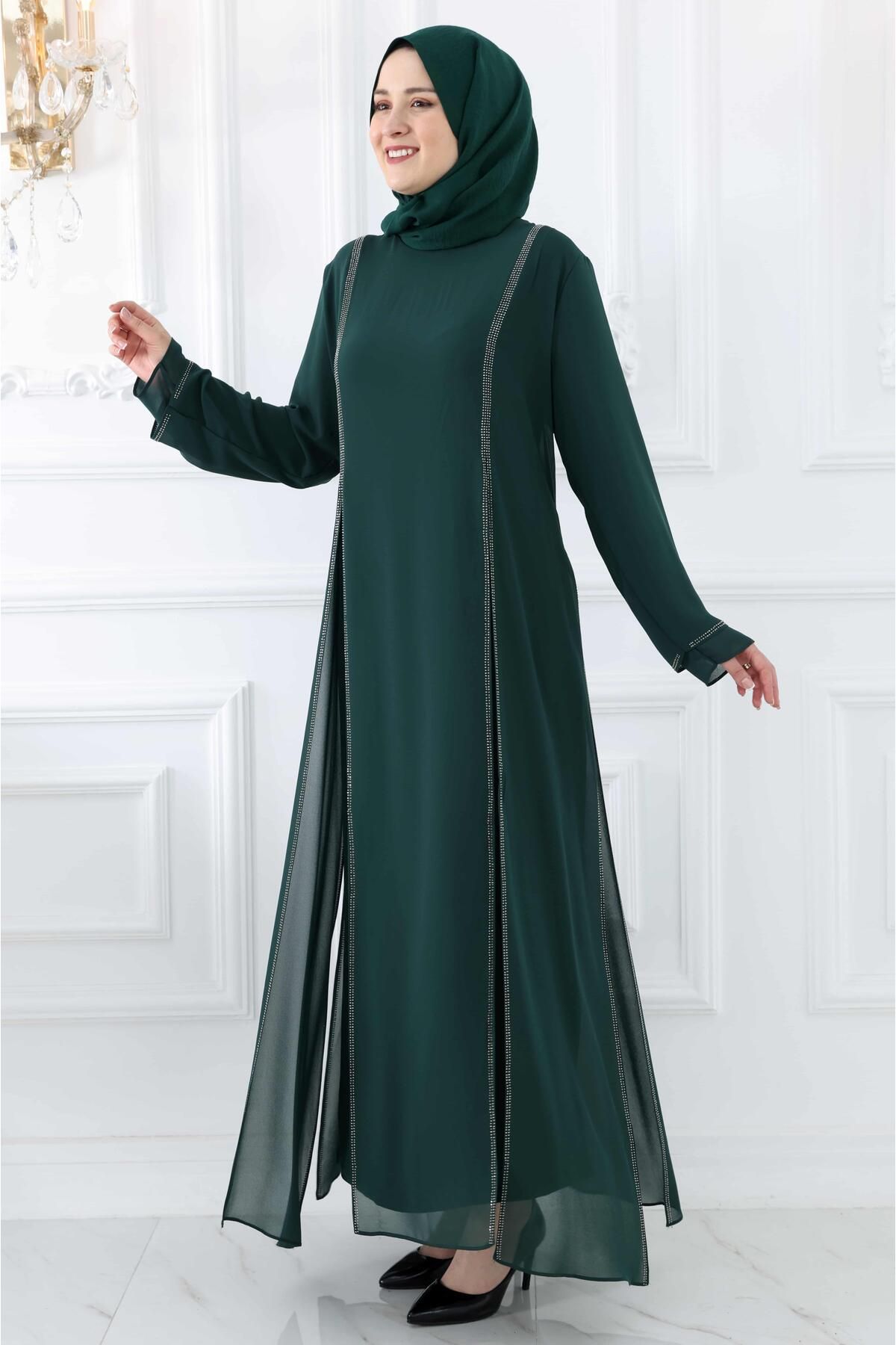 Amine Hüma-Lavin Hijab Evening Dress Emerald 1