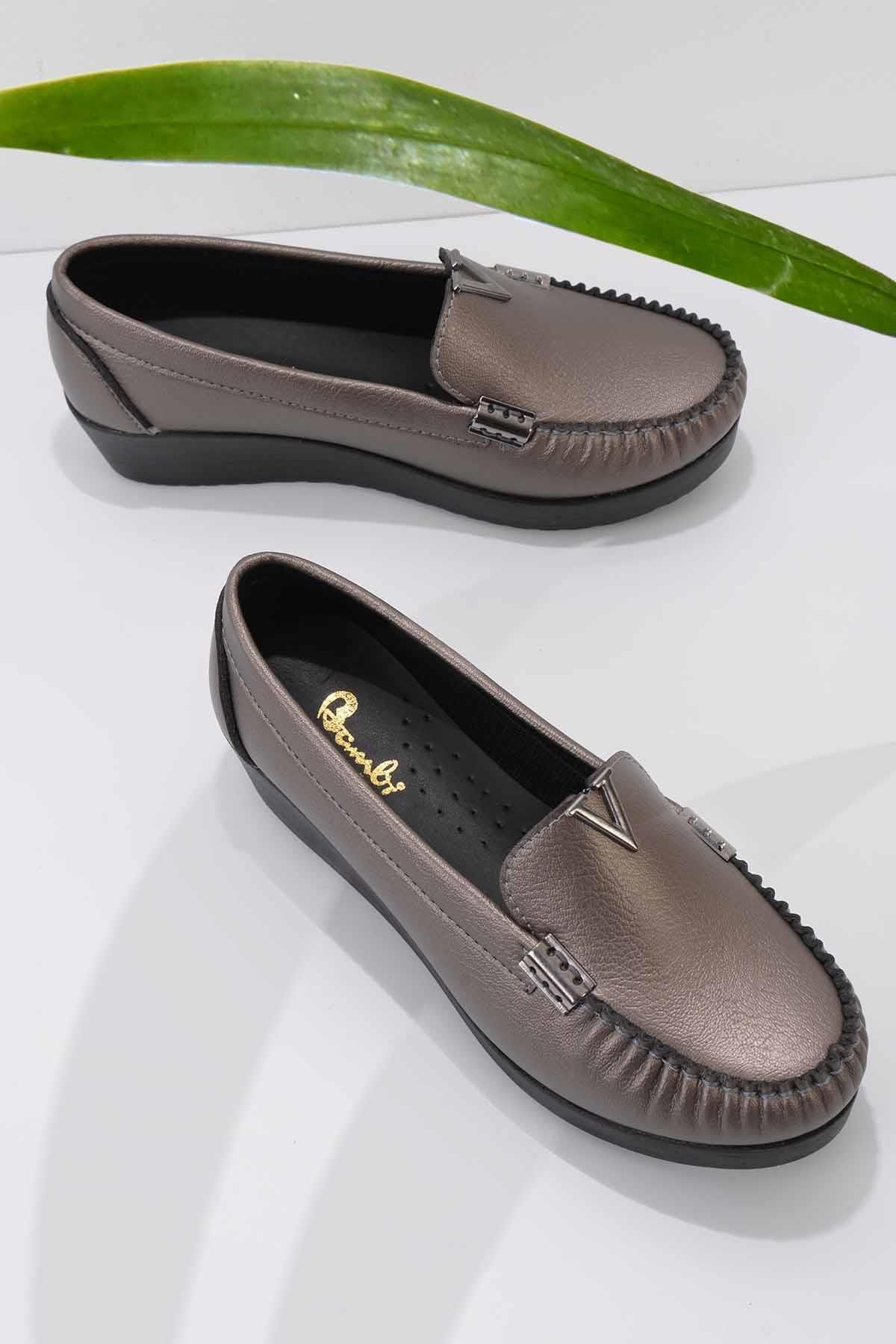 Bambi Platin Kadın Loafer Ayakkabı K01797002009