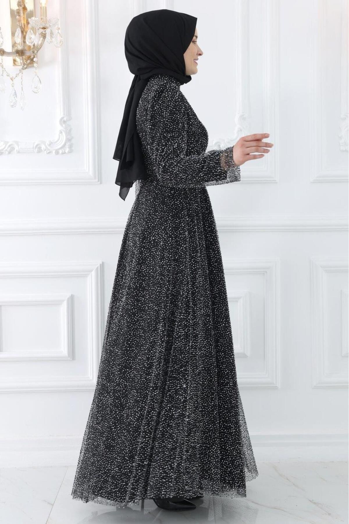 Amine Hüma-Aymira Black Hijab Evening Dress 3
