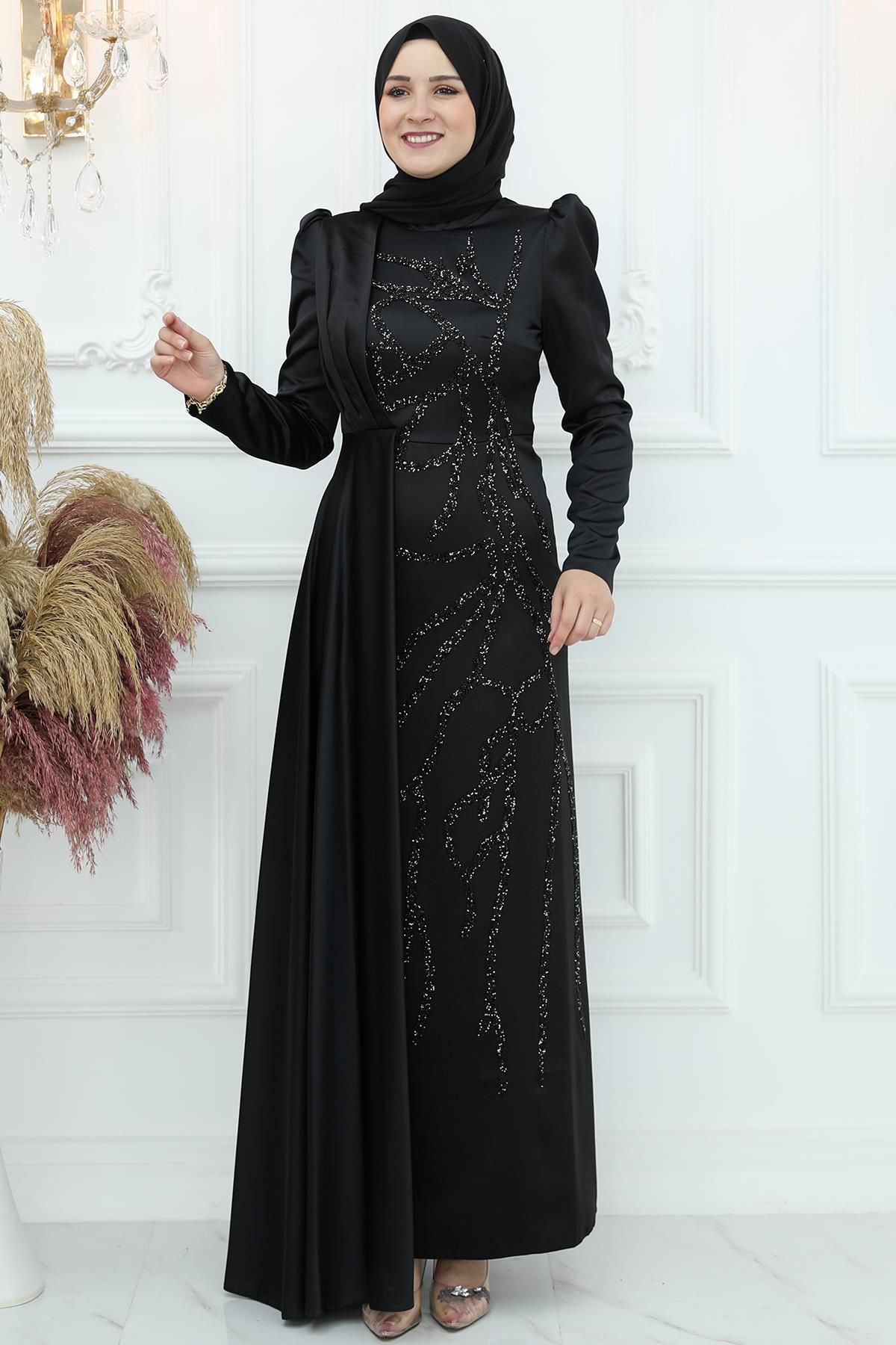 Amine Hüma-Burçin Satin Evening Dress Black 3