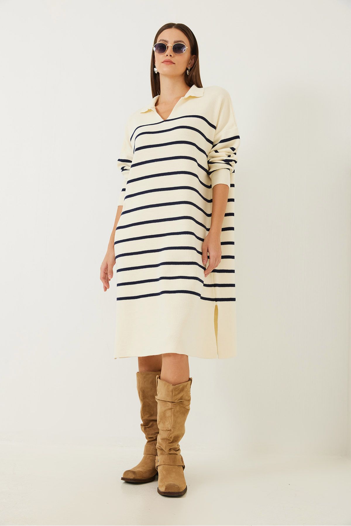 Bianco Lucci-Women's V-Neck Side Slit Striped Knitwear Dress 5