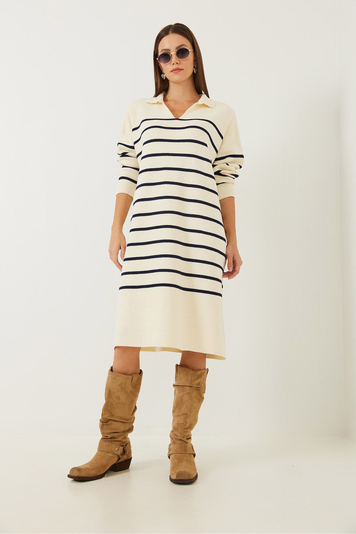 Bianco Lucci-Women's V-Neck Side Slit Striped Knitwear Dress 7
