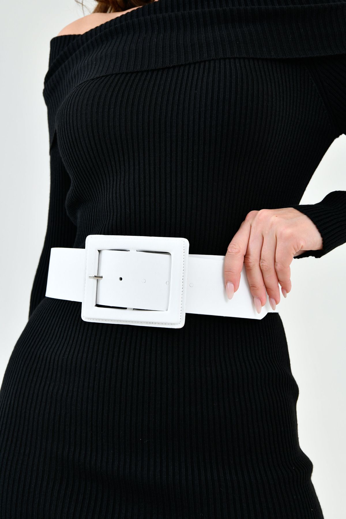 lovebox-White Faux Leather Women's Belt - Stylish Design, Buckle, Wide Band Clothing Accessory 15525 3