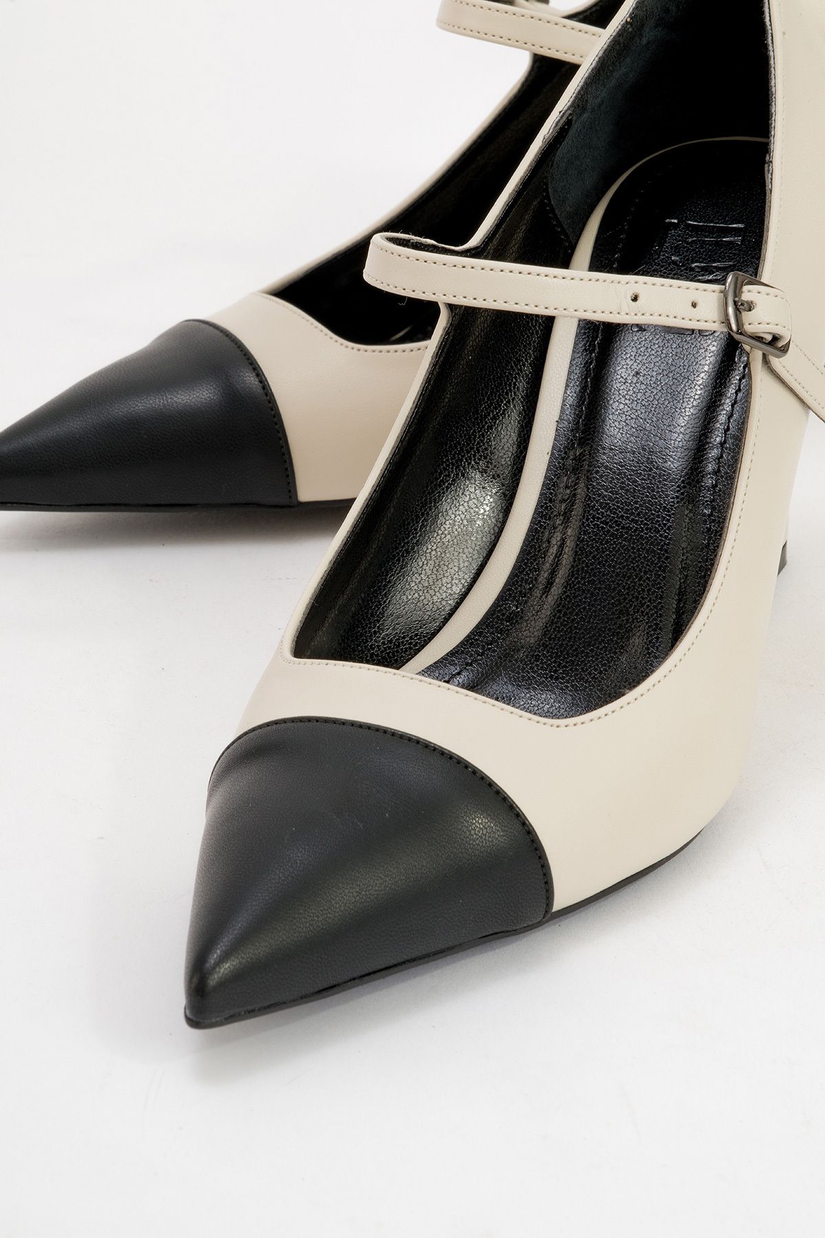 کفش پاشنه بلوکی زنانه پوست اوهایو ECRU سیاه پا را پر می کند luvishoes