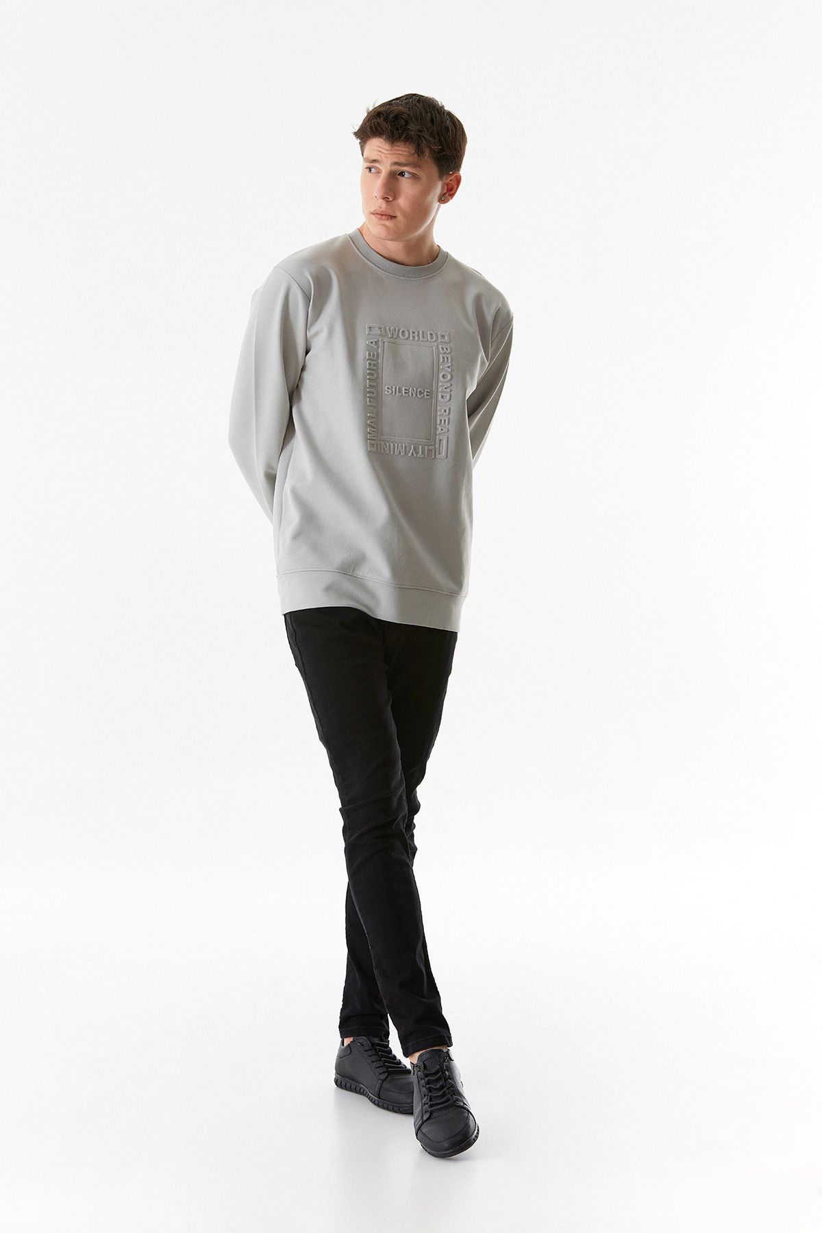 Fulla Moda-Text Embossed Crew Neck Sweatshirt 2