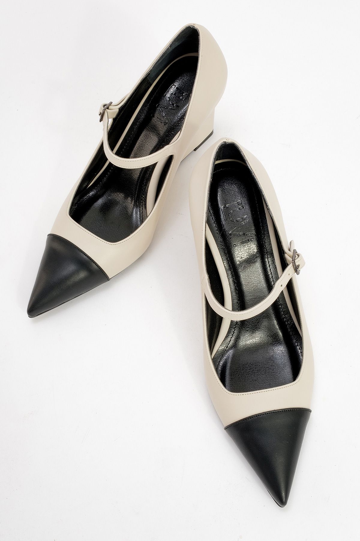 کفش پاشنه بلوکی زنانه پوست اوهایو ECRU سیاه پا را پر می کند luvishoes