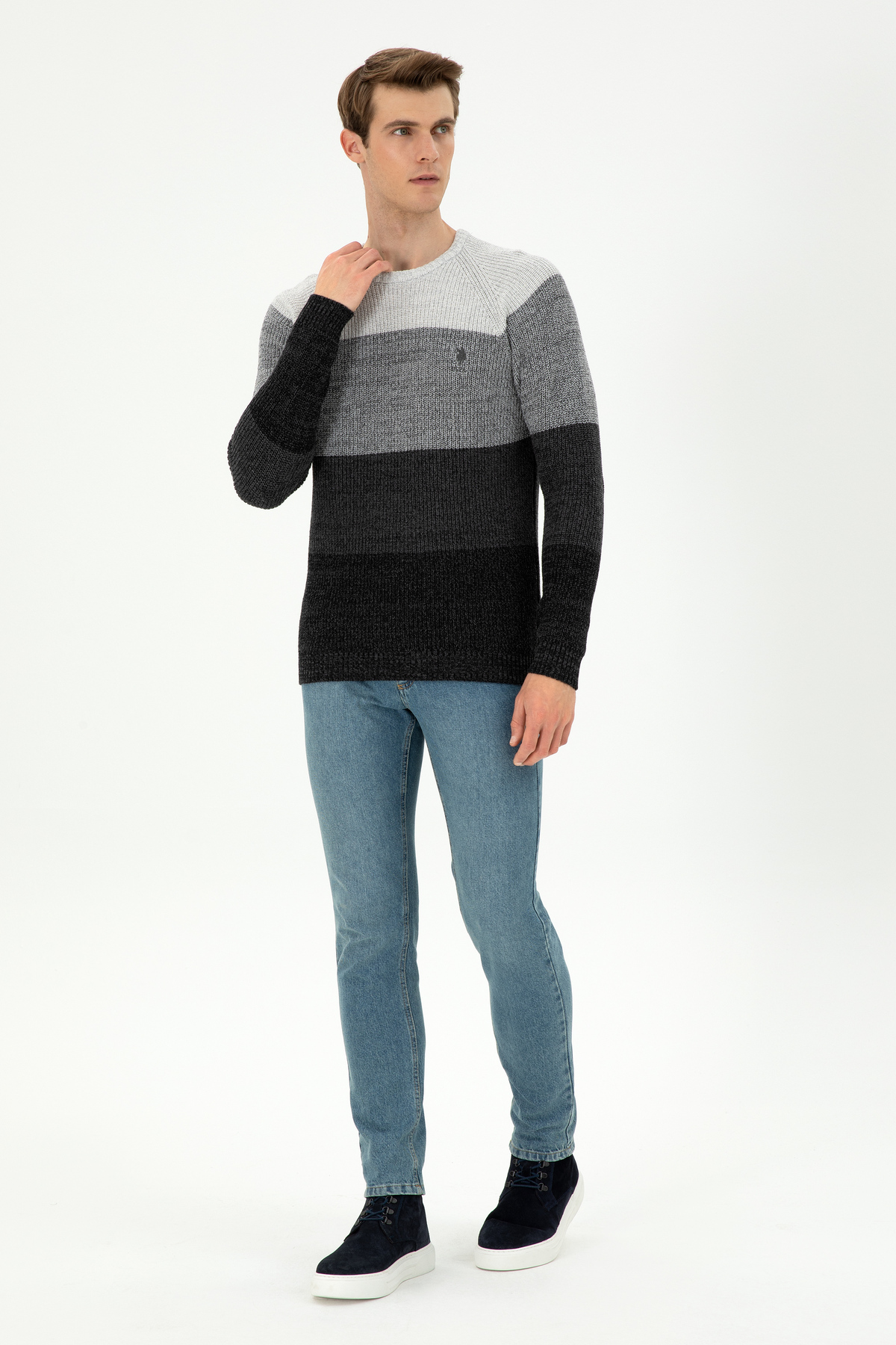 U.S. Polo Assn. Erkek Slim Fit Bisiklet Yaka Antrasit Melanj Kazak 50293017-VR081 görsel 4