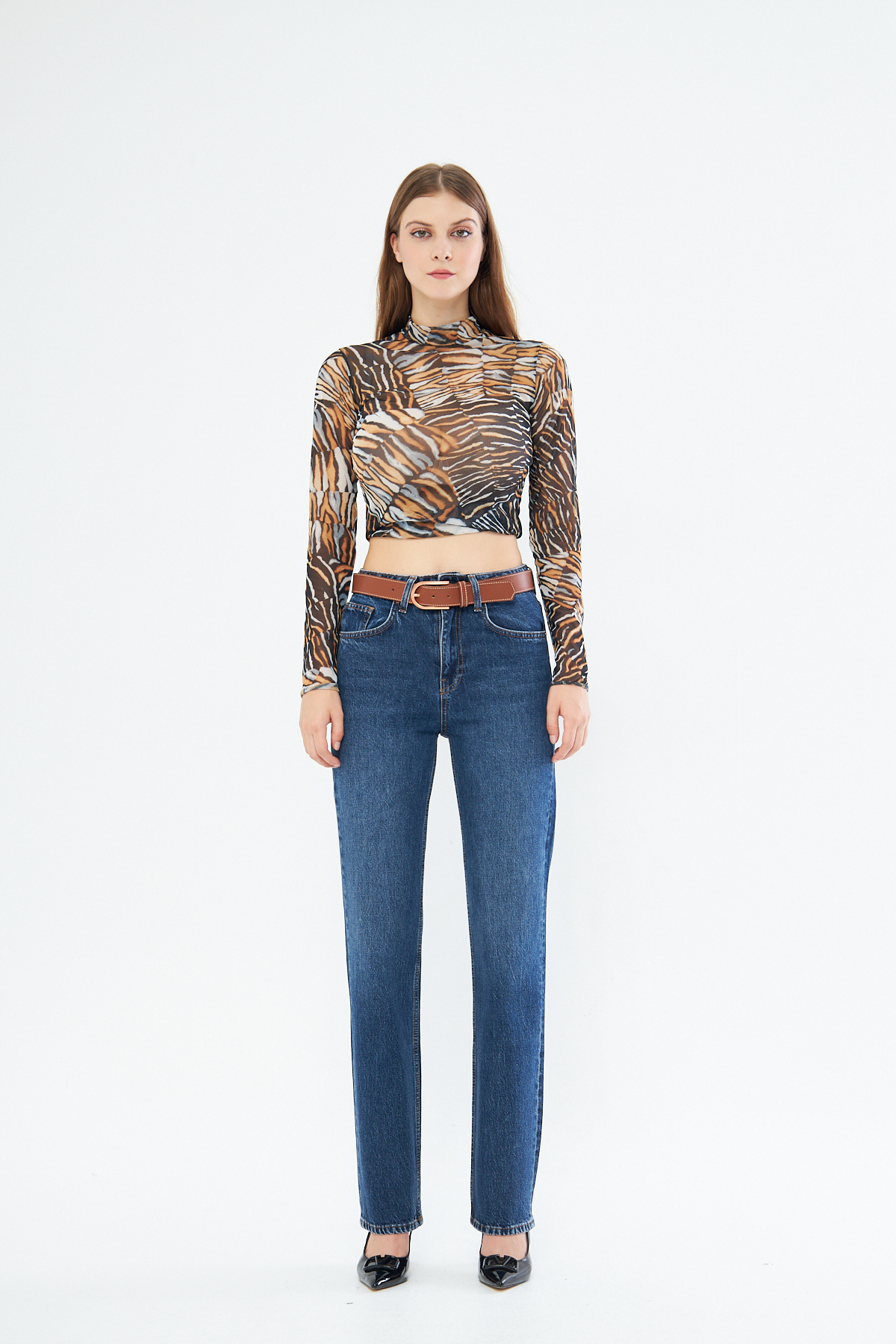 2025 Season TREND Straight Leg Jean