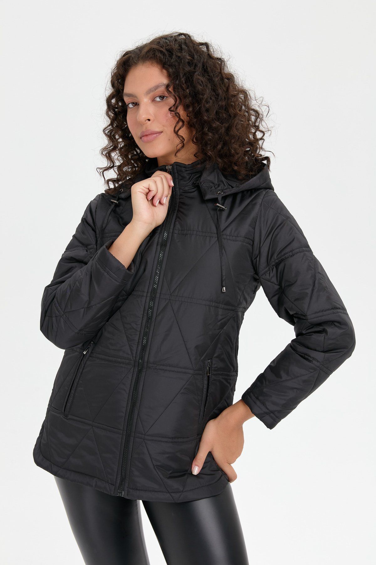 Desen Triko-Black Hooded Triangle Patterned Women's Coat 4