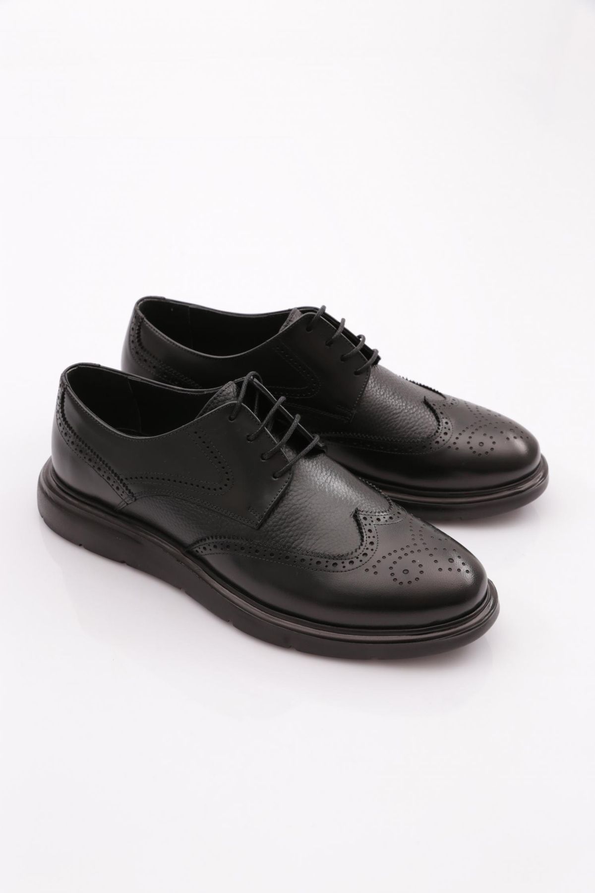 DGN-P101 Men's Classic Shoes 2