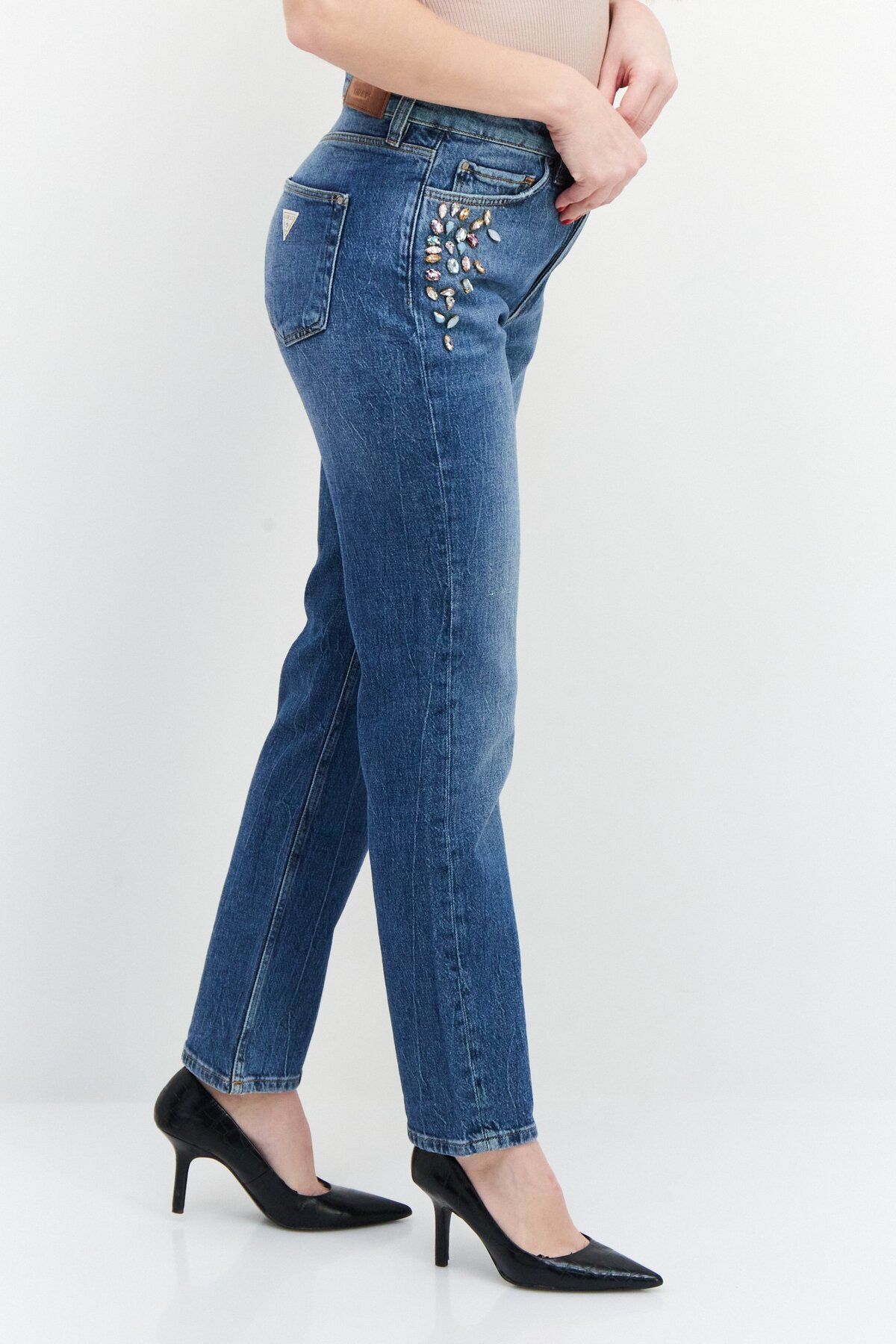 Guess-Women Straight Fit Wash Stretchable Denim, Blue 4