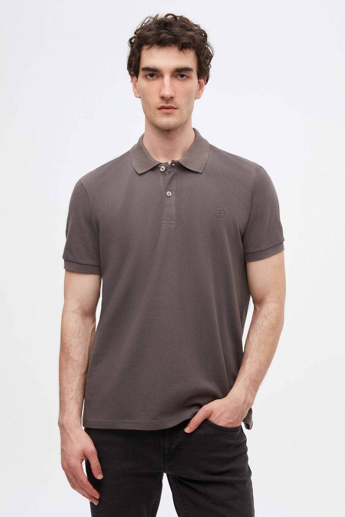 D'S Damat Regular Fit Antrasit Pike Dokulu %100 Pamuk Kıvrılmaz Polo Yaka Nakışlı T-shirt