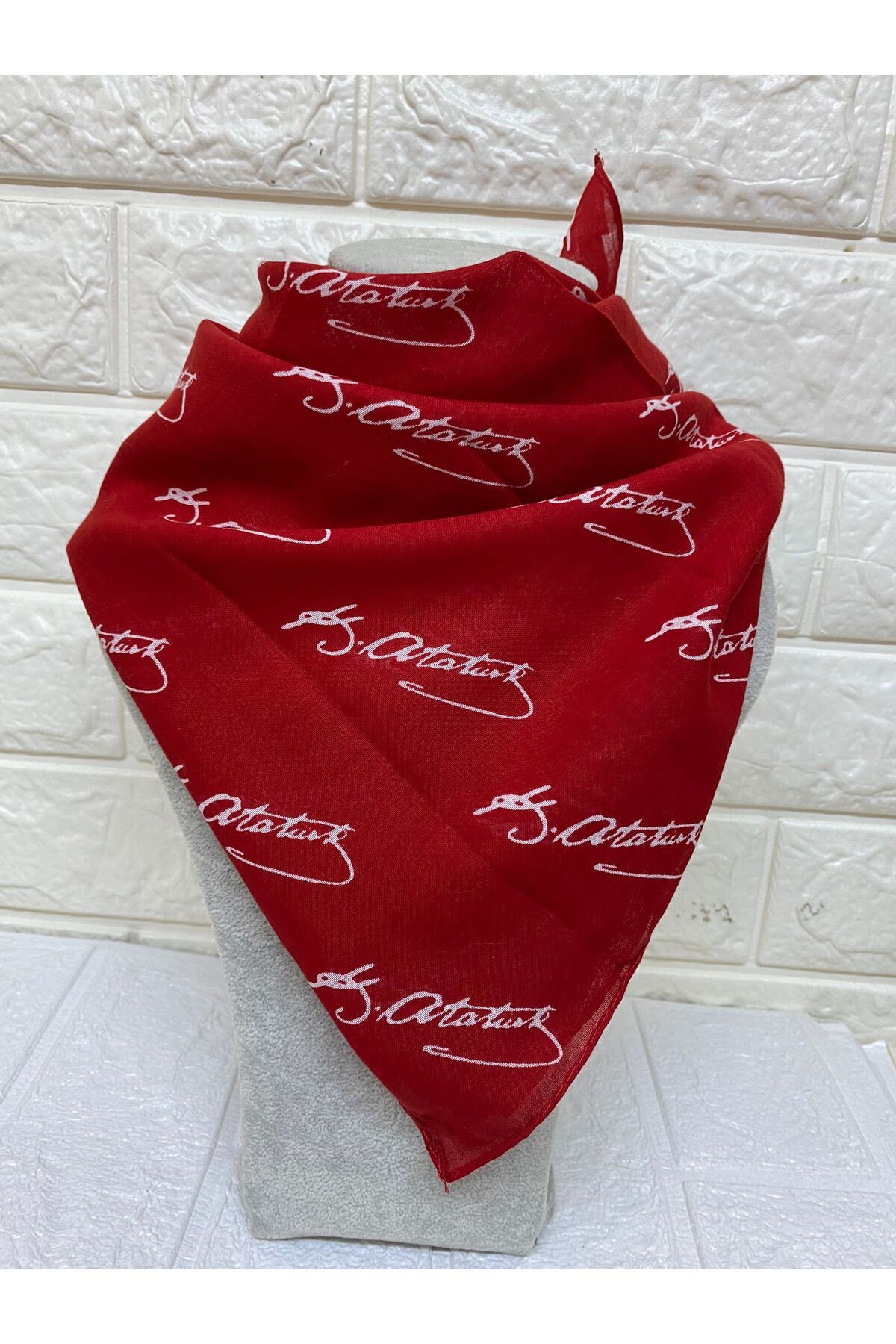 sema aksesuar-Ataturk Signed Red Cotton Scarf - Unisex Bandana - 23 April, 29 October, 19 May 1