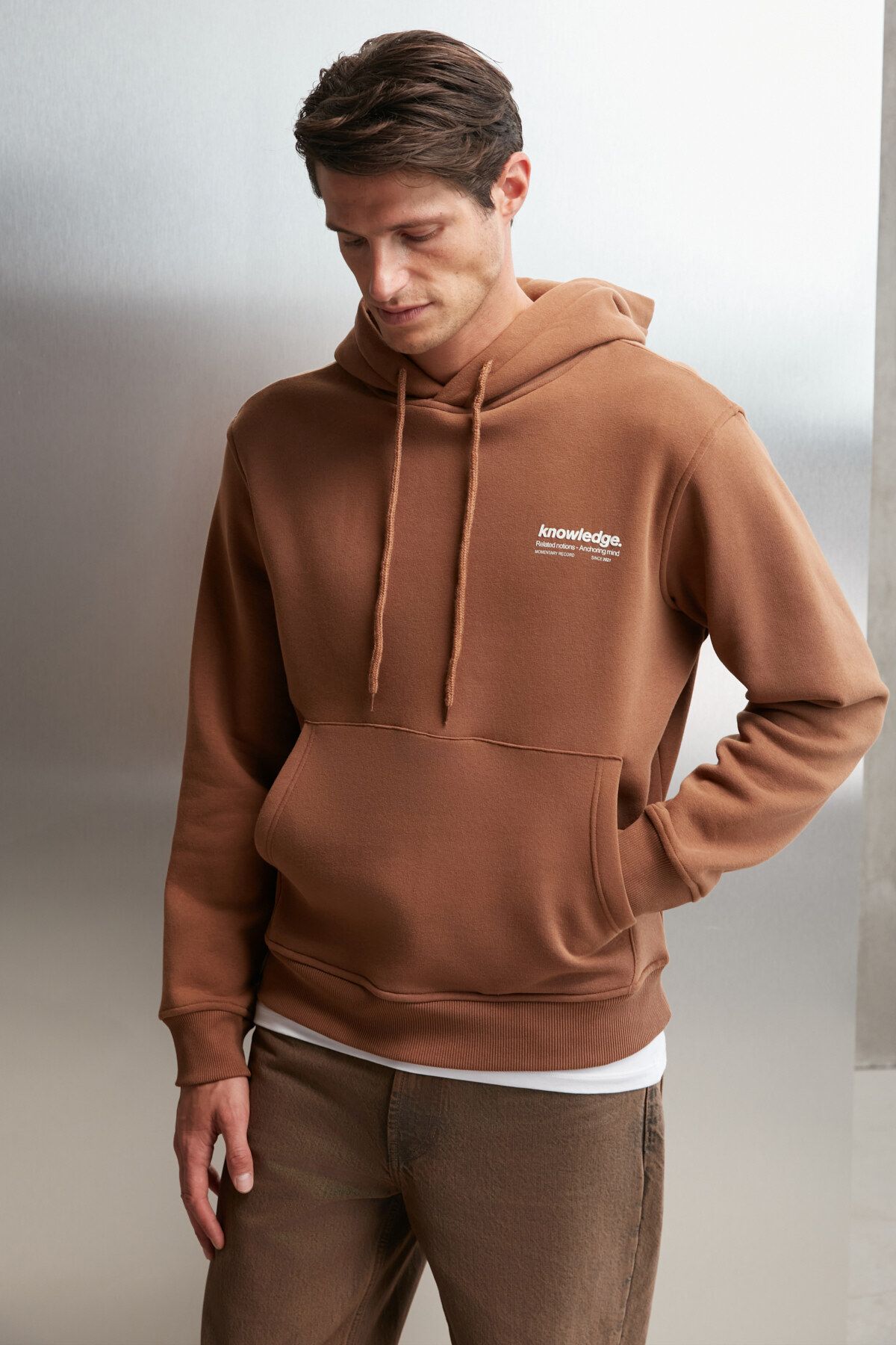 GRIMELANGE-Bryaner Men's Soft Fleece Inside Printed Regular Corded Bitter Brown Sweatshirt 4