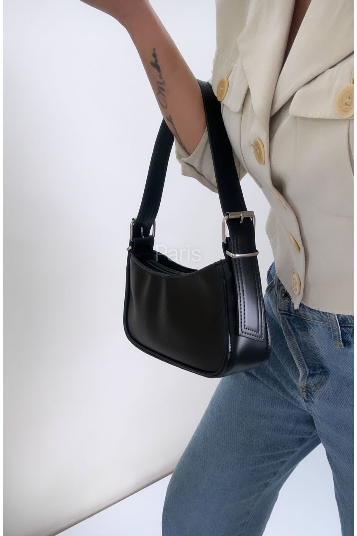 Lesam collection-Women's Lined Baguette Bag with Eye Inside and Strap Detail 1