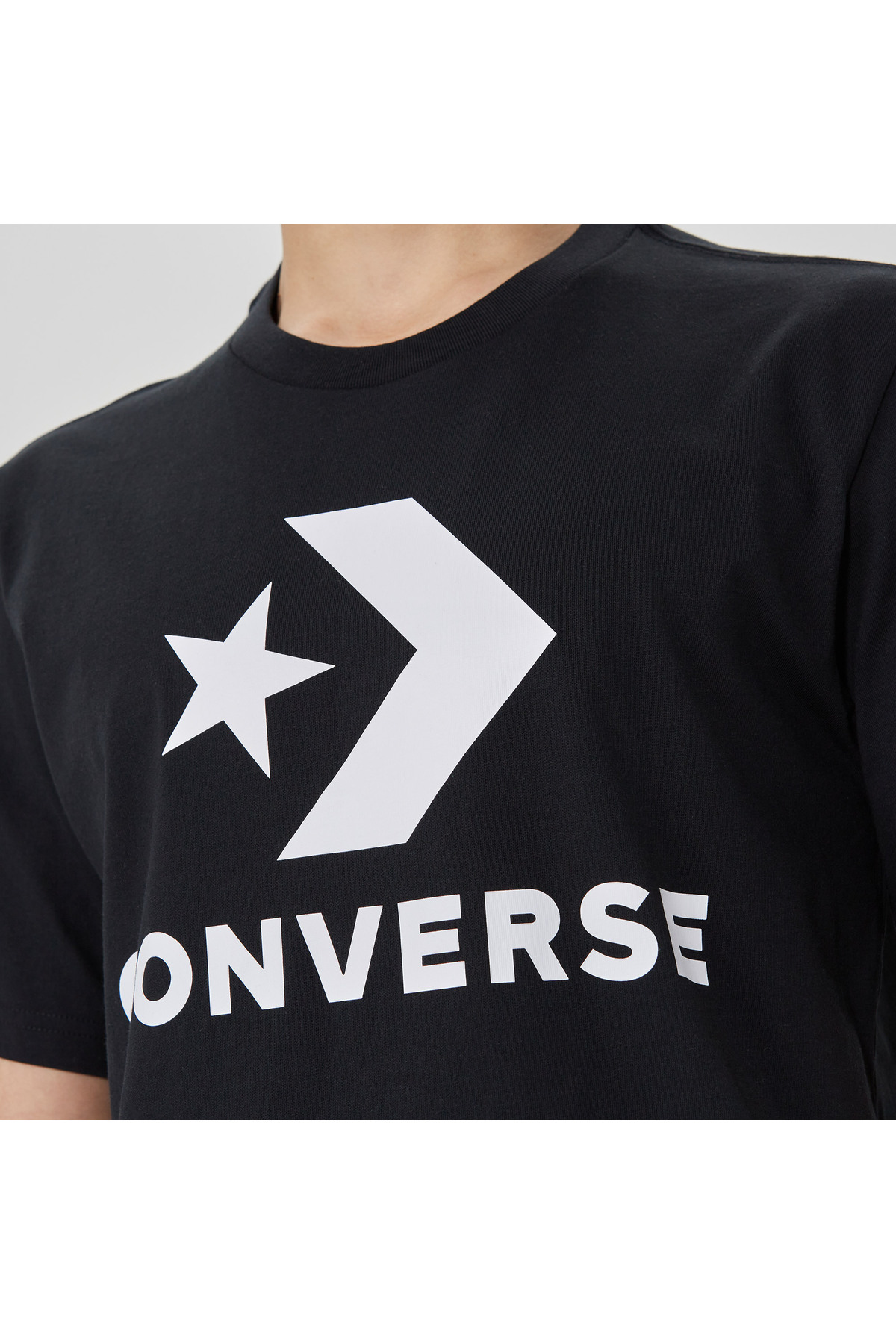 Converse Go-To Star Chevron Logo Unisex Siyah T-Shirt görsel 5