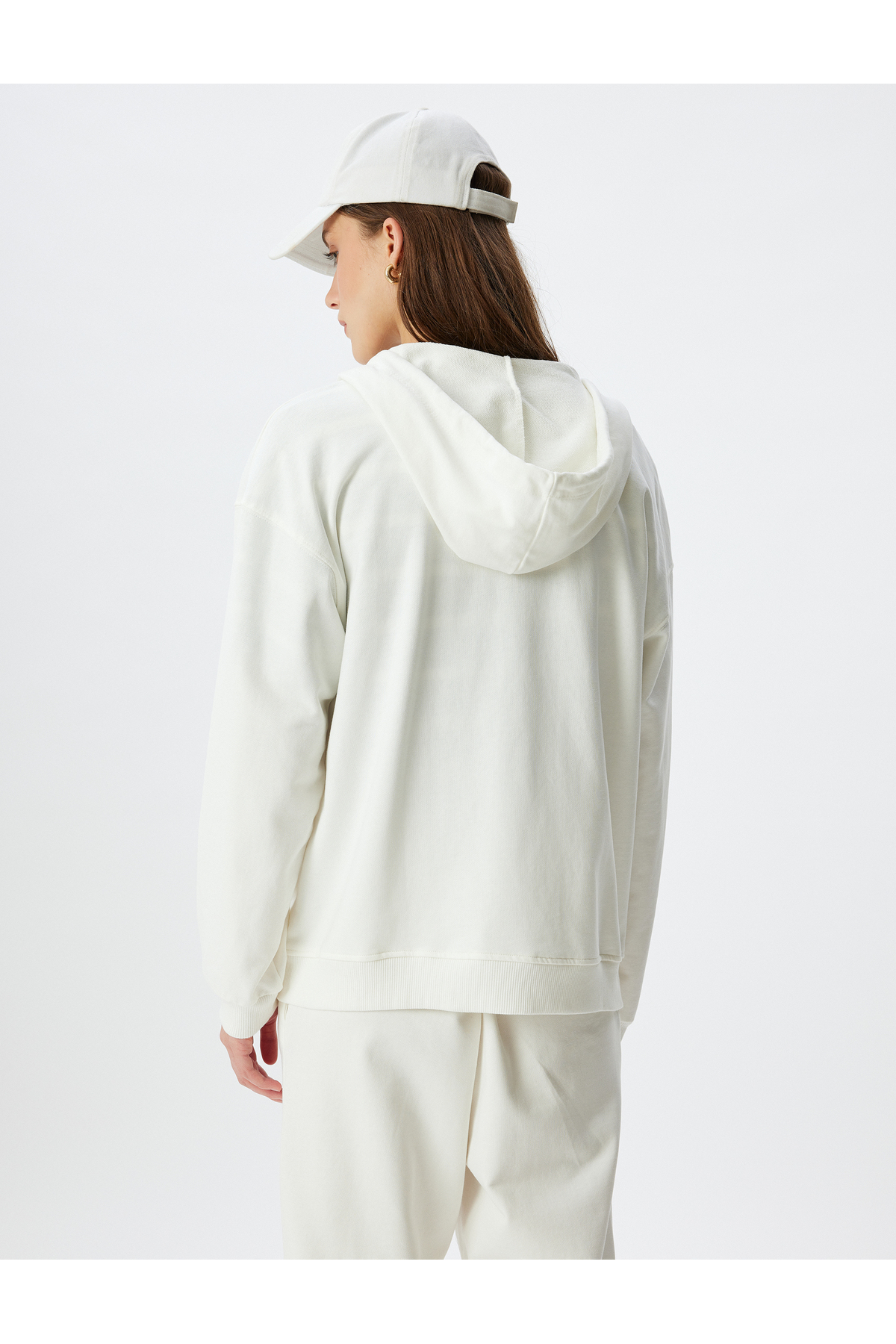 Koton  Uzun Kollu Üç İplik Pamuklu Fermuarlı Kapşonlu Sweatshirt - Görsel 4