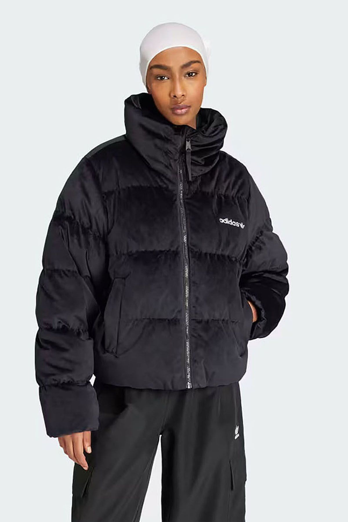 adidas-Women's Velvet down Coat - Jkt Iw8439 1