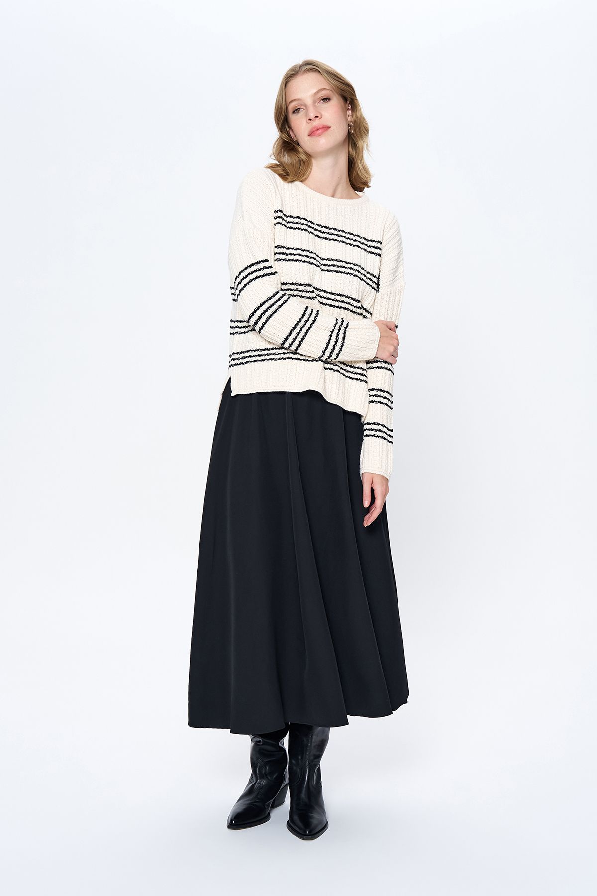 Quzu-Cream Colored Striped Long Sleeve Knitwear - Knitted Detail 3