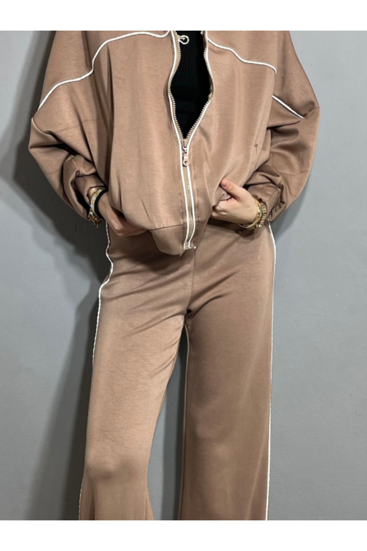 LEVURE-Oversize Sweatshirt and Wide Leg Trousers - Piping Detailed Double Set 4
