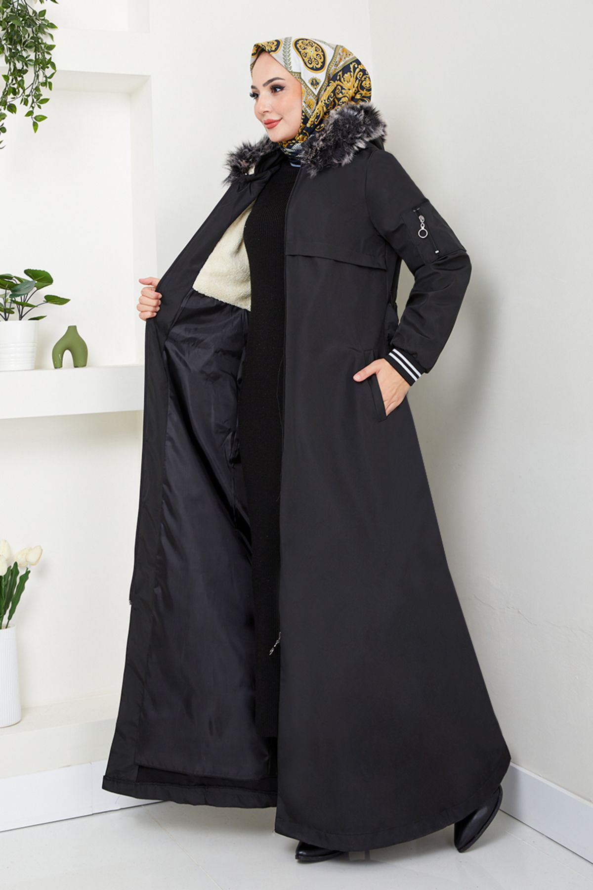 ModaMerve-Black Coat - Garnished and Fur Inside, Model 7008Znr1012-M 2