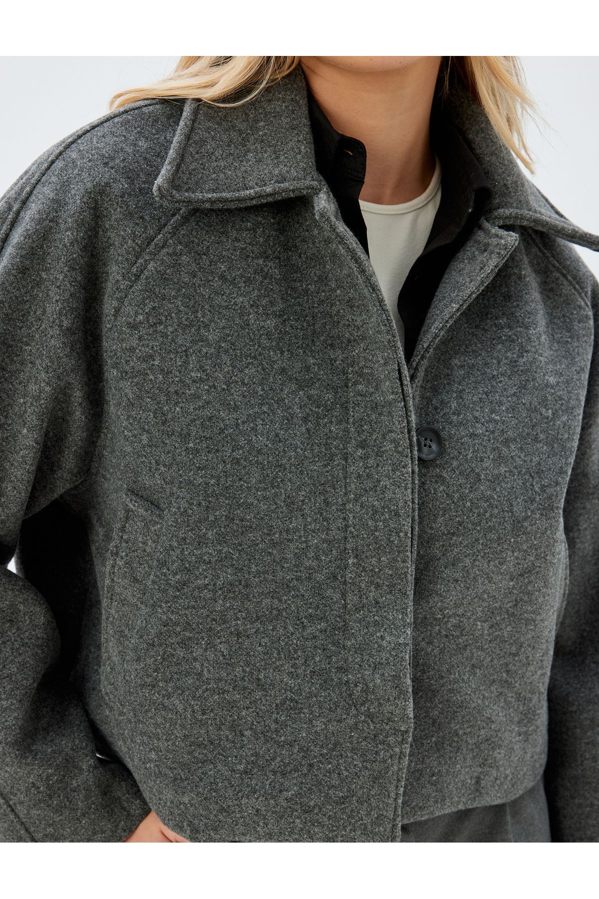 Koton-Stamped Crop Jacket - with Buttons and Pockets 5