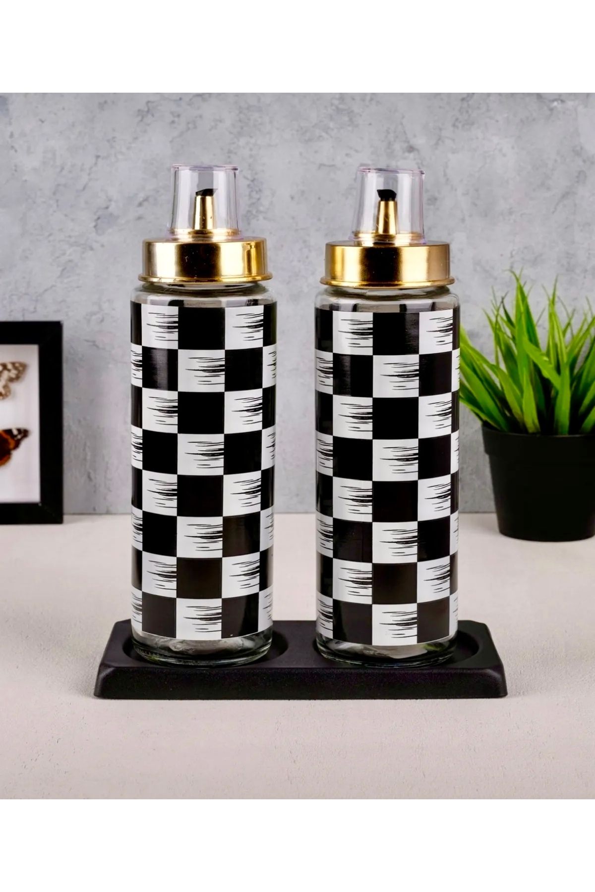 Kitchen Pembelia-2-Piece Checkerboard Patterned Black Metal Stand Gold Lid Oil Pot Set 1