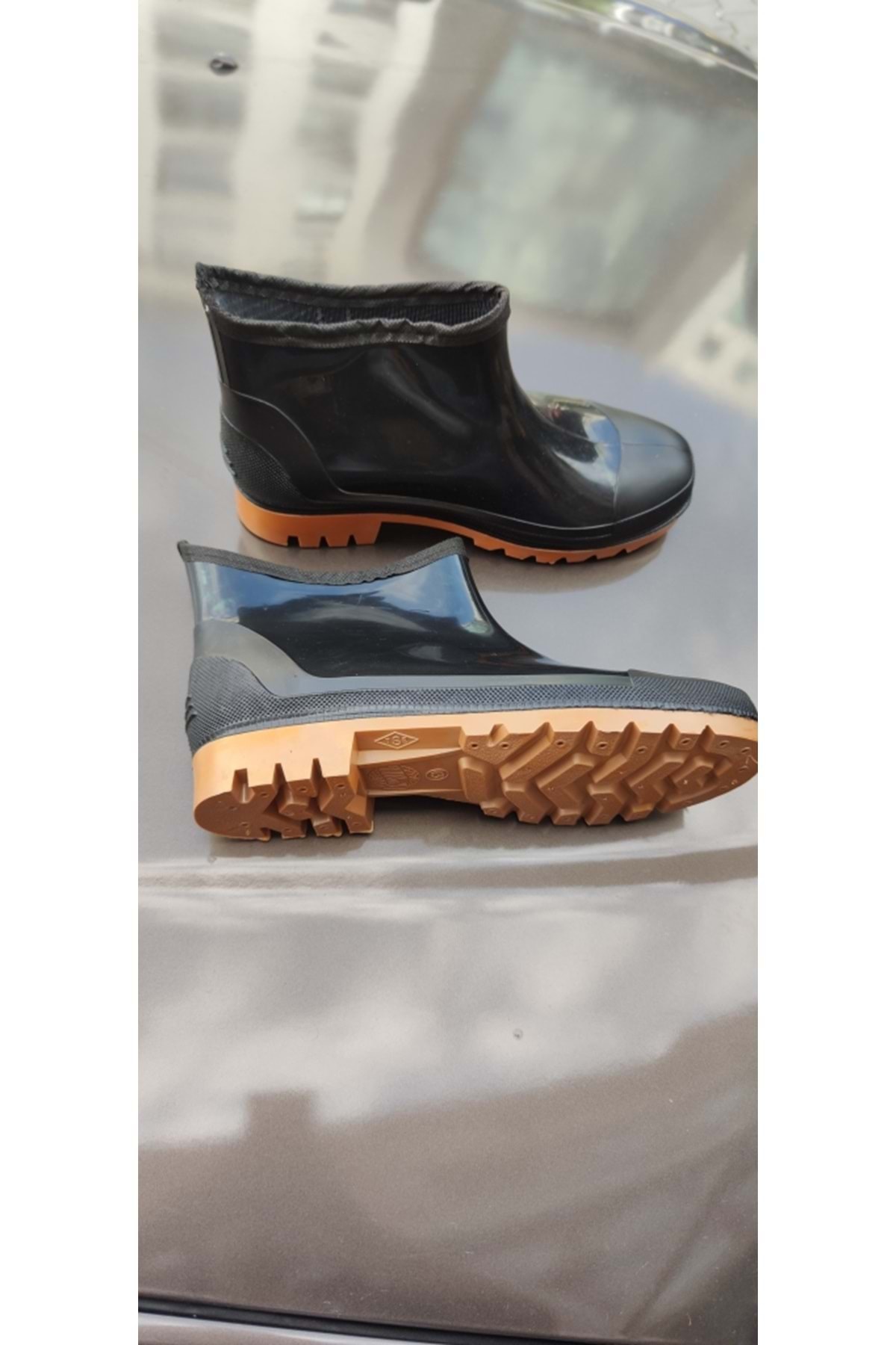 ÇİĞDEM KUNDURA  ULAŞ SİYAH RENÇBER BAHÇE KISA LASTİK ÇİZME Unisex