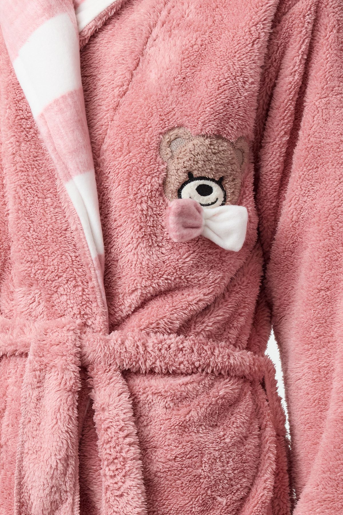 Trendyol Collection-Halat tricotat de iarnă Wellsoft - Trandafir uscat, cu curea, broderie și detaliu în carouri THMAW25SB00009 4