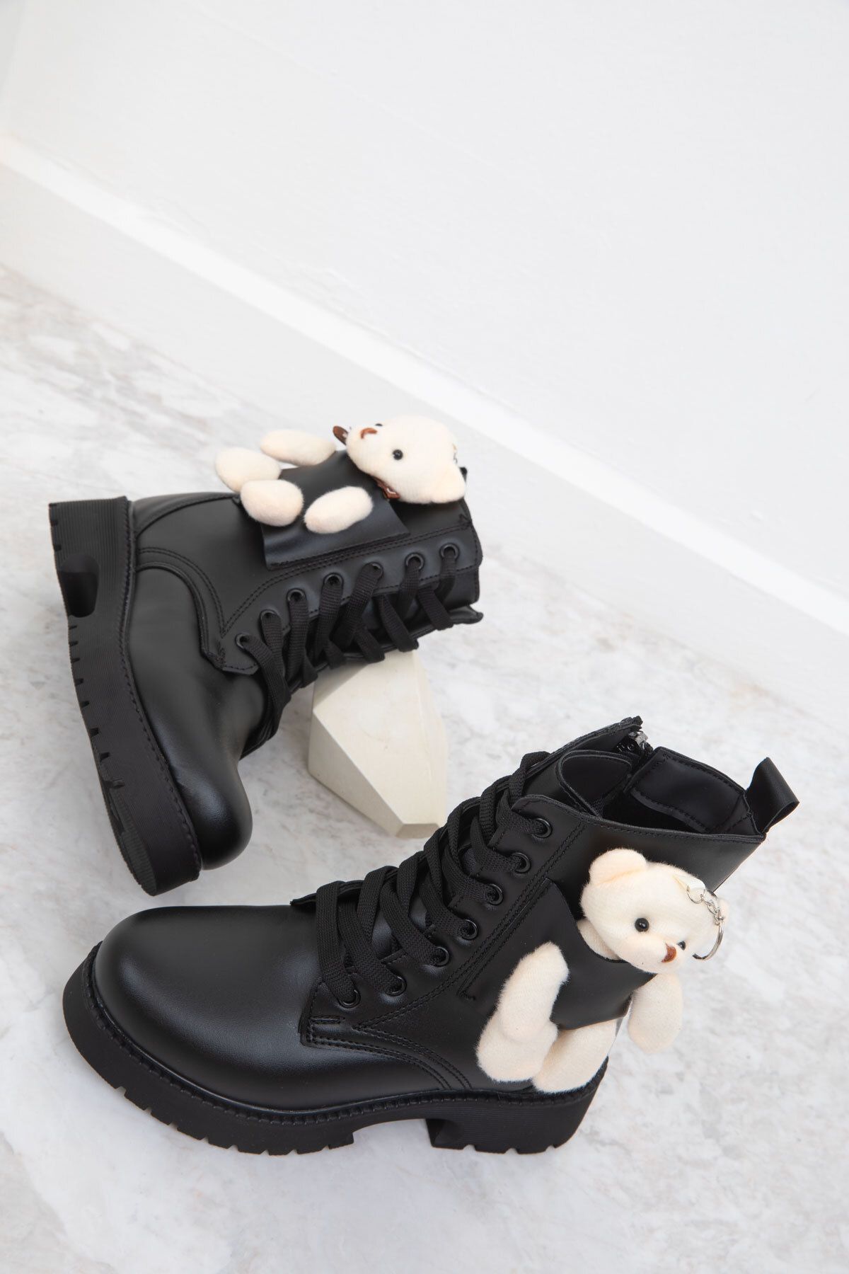 Ugg 19836 hot sale