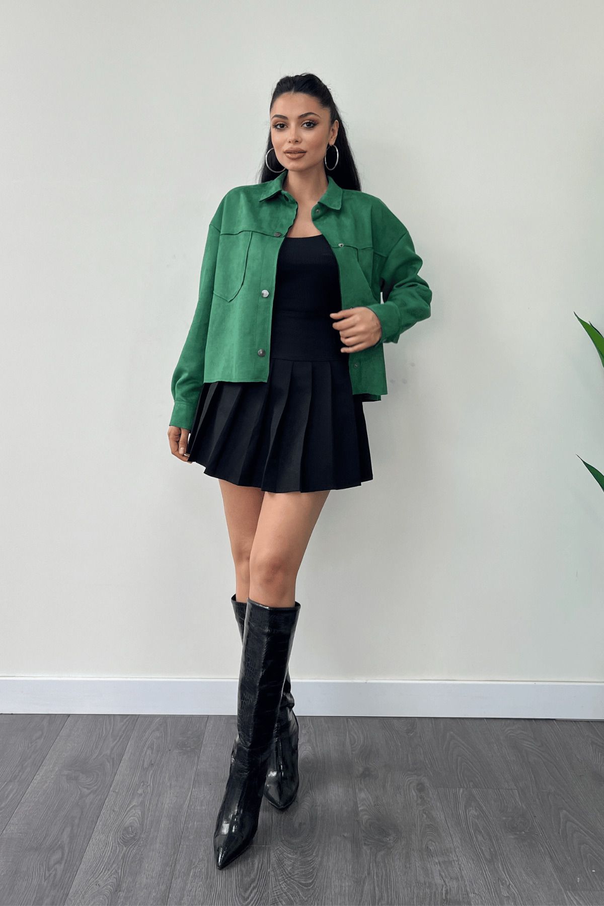 complete the look image