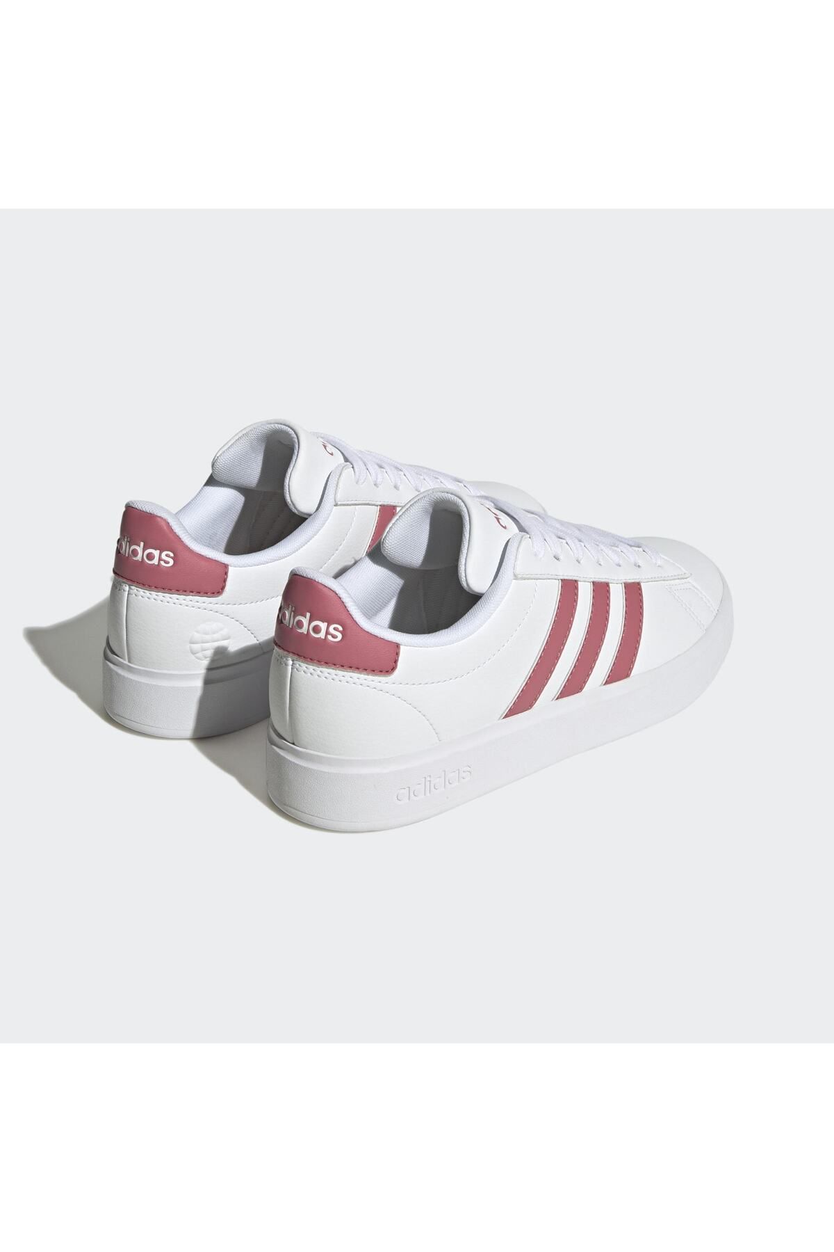 اسنیکر سفید زنانه دادگاه بزرگ CloudFoam Courtyle Court Comfort adidas