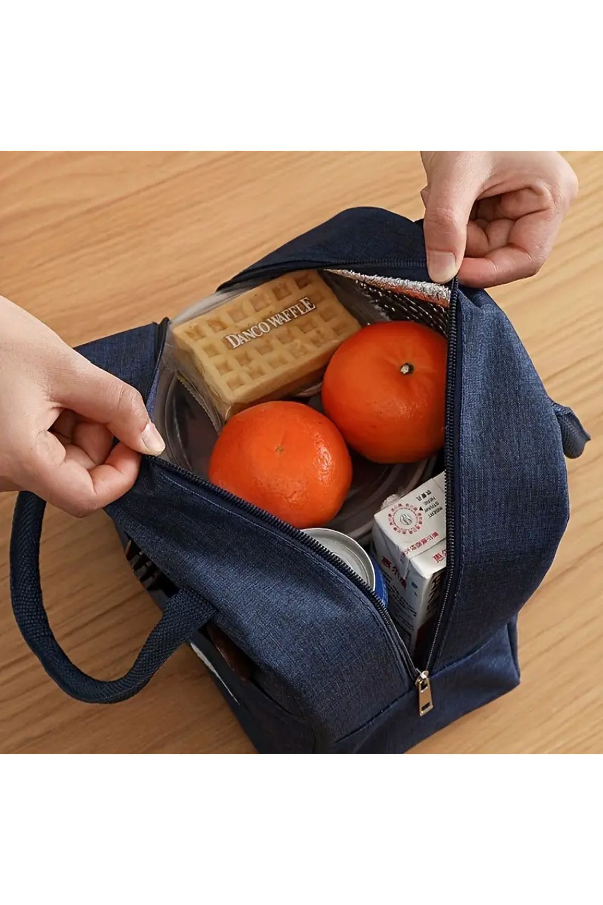 BGSignature-Waterproof Thermal Food & Lunch Bag - Insulated That Provides Warm & Cold Protection - Navy Blue 4