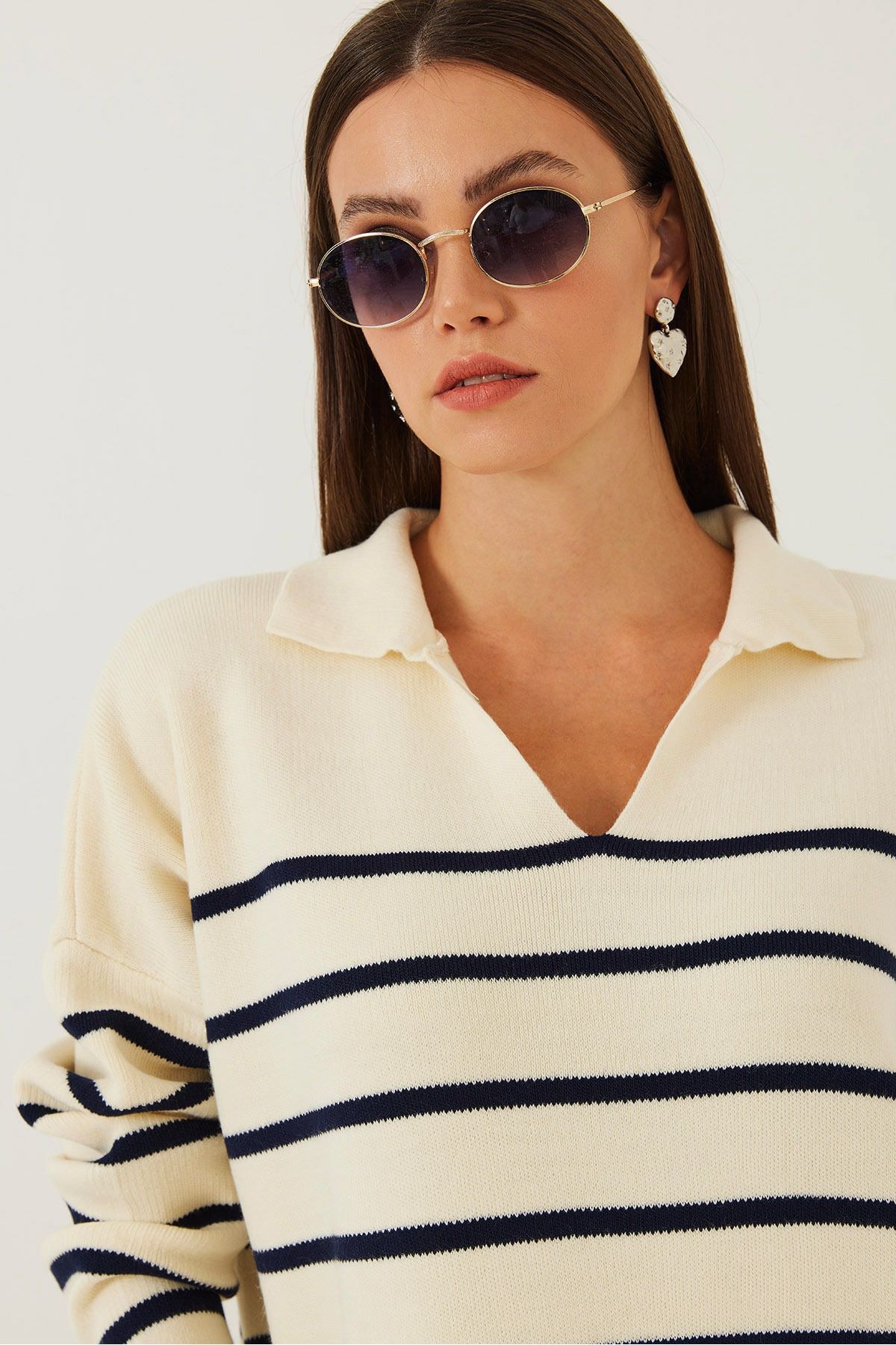 Bianco Lucci-Women's V-Neck Side Slit Striped Knitwear Dress 2