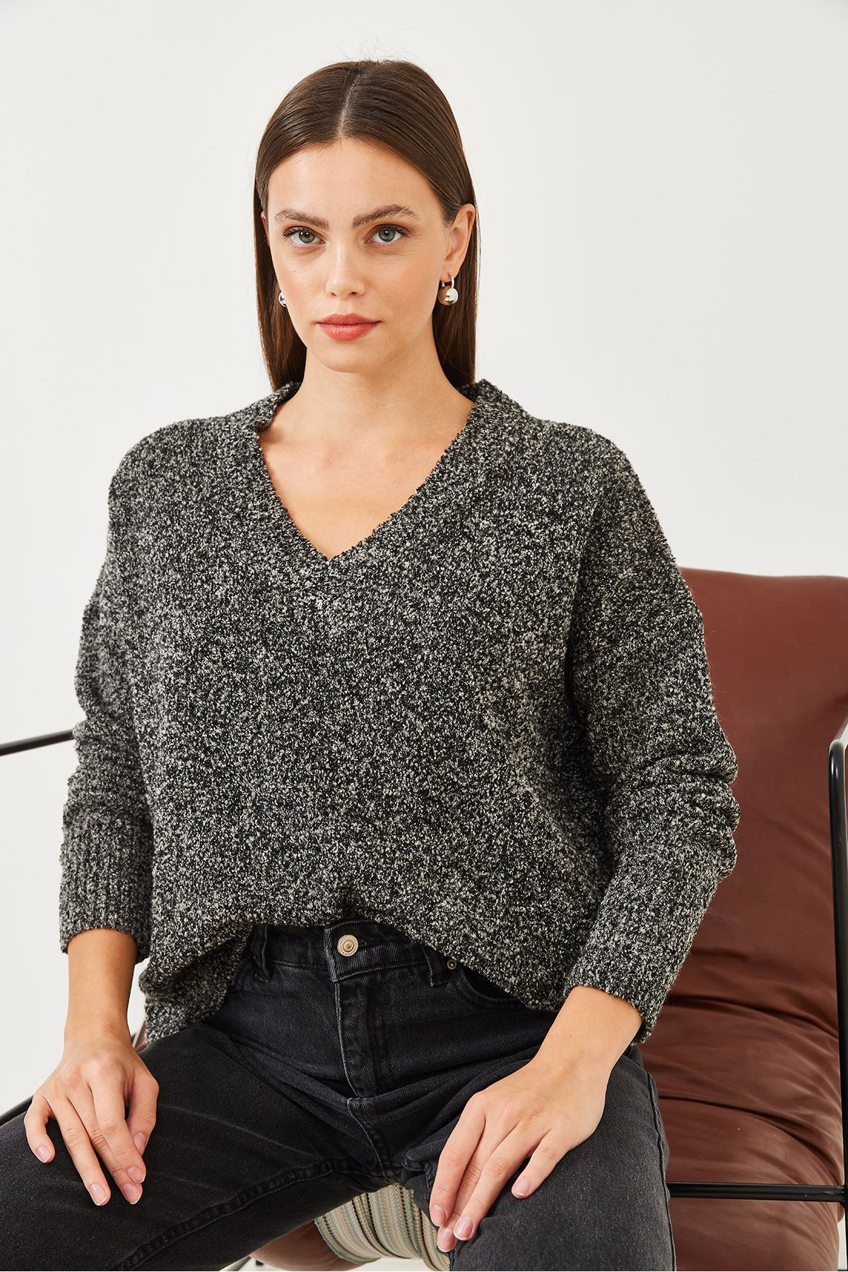 Bianco Lucci-Women's V-Neck Soft Knitwear Sweater 85001015 7