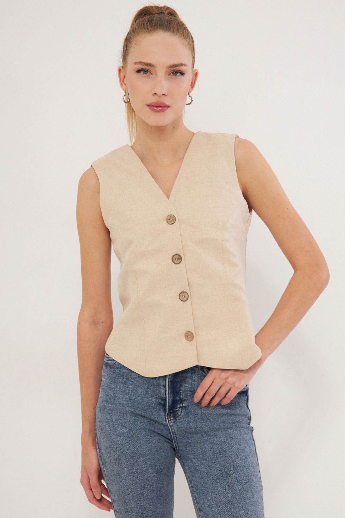 armonika-Women's Cream V-Neck Fitted Linen Look Lined Vest Arm-24Y 001111 3