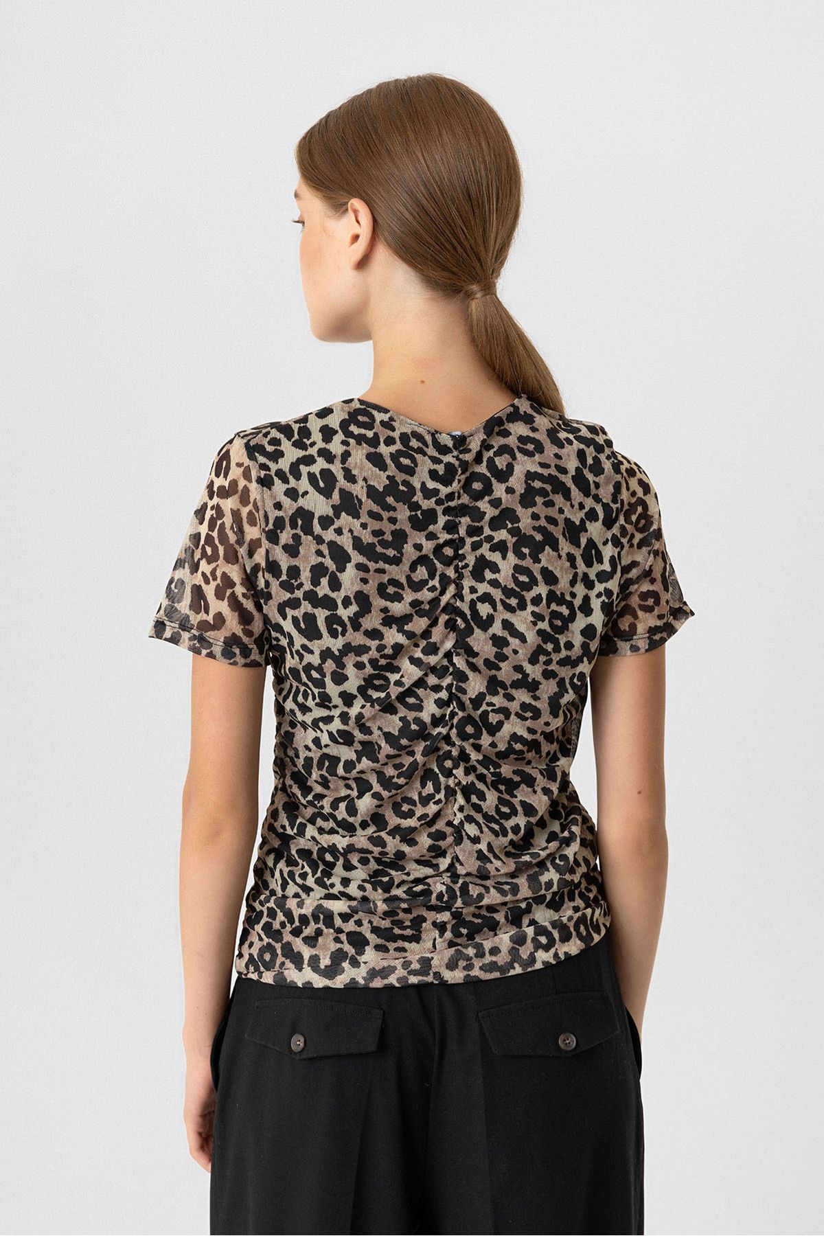 Alexa Dash-Leopard Print Chiffon Lined Blouse 4