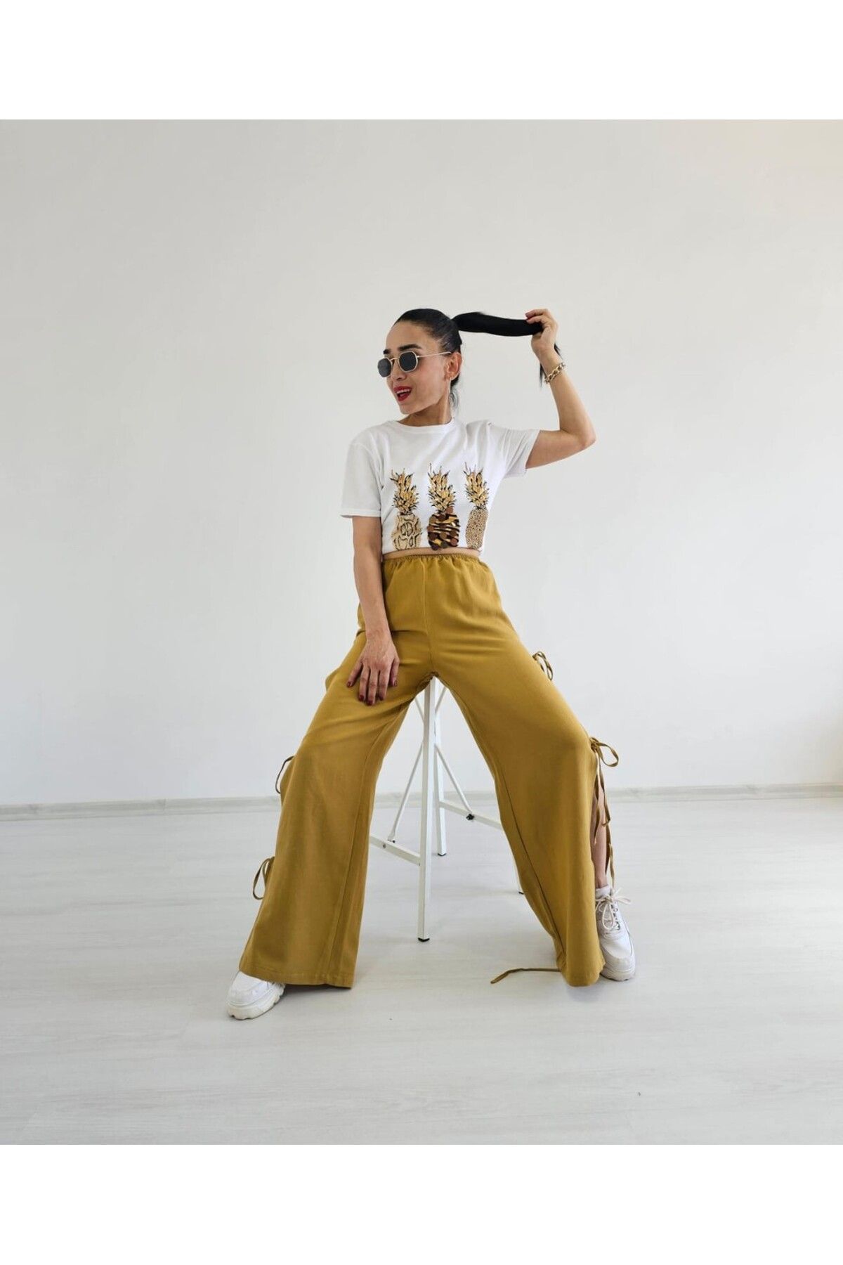 Altı Üstü Butik-Pantaloni cu cravată la picioare 5