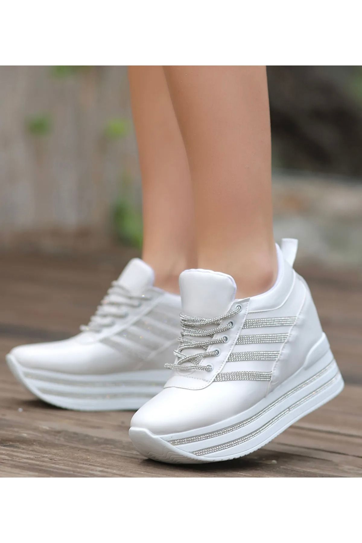 Giydim Gidiyor-White Parla Hidden Heel Sneakers 3