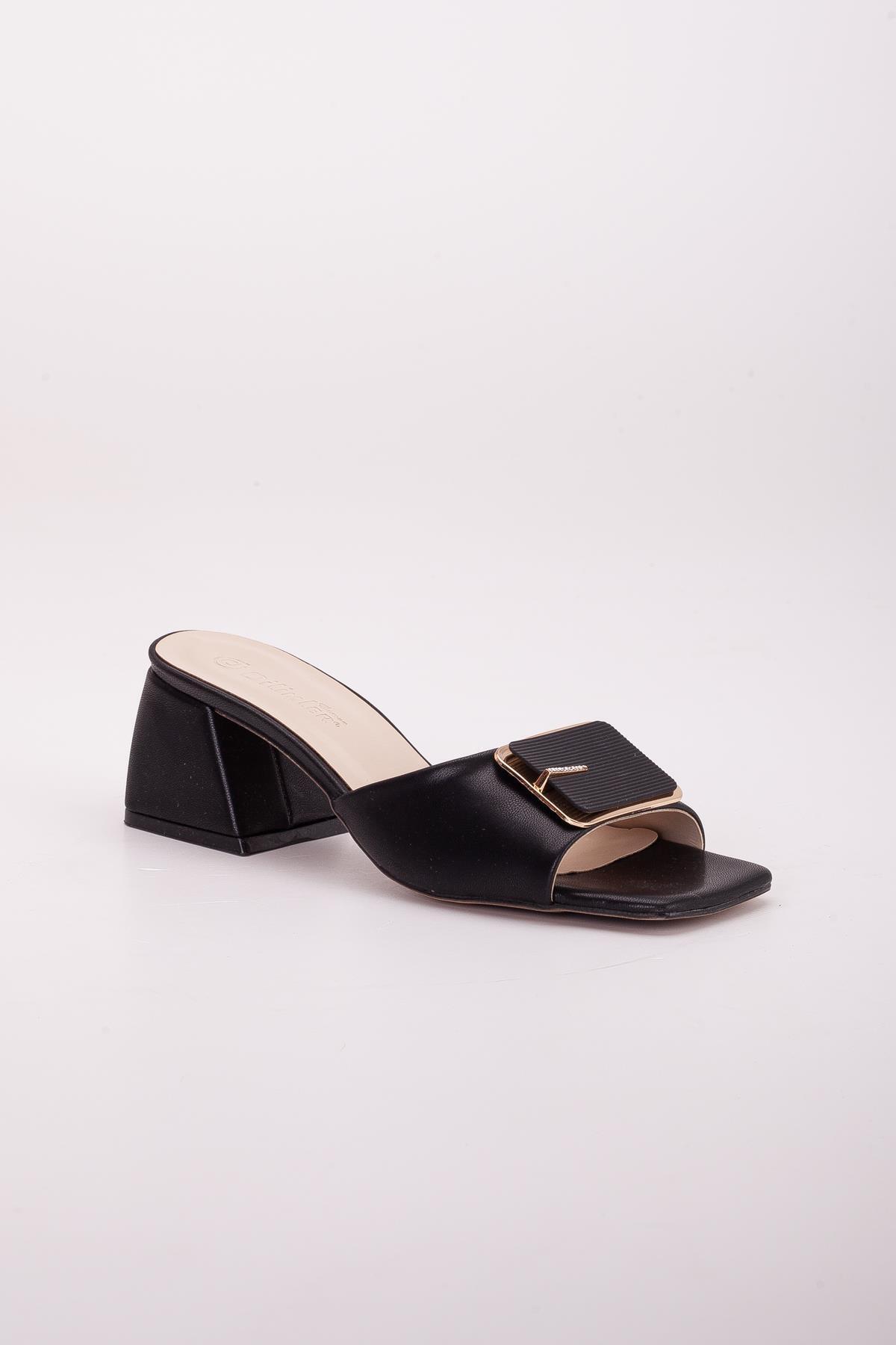 Dilimler Ayakkabı-Black Women's Slippers - Square Jewelled, Buckle Skin, Thick Heel 4