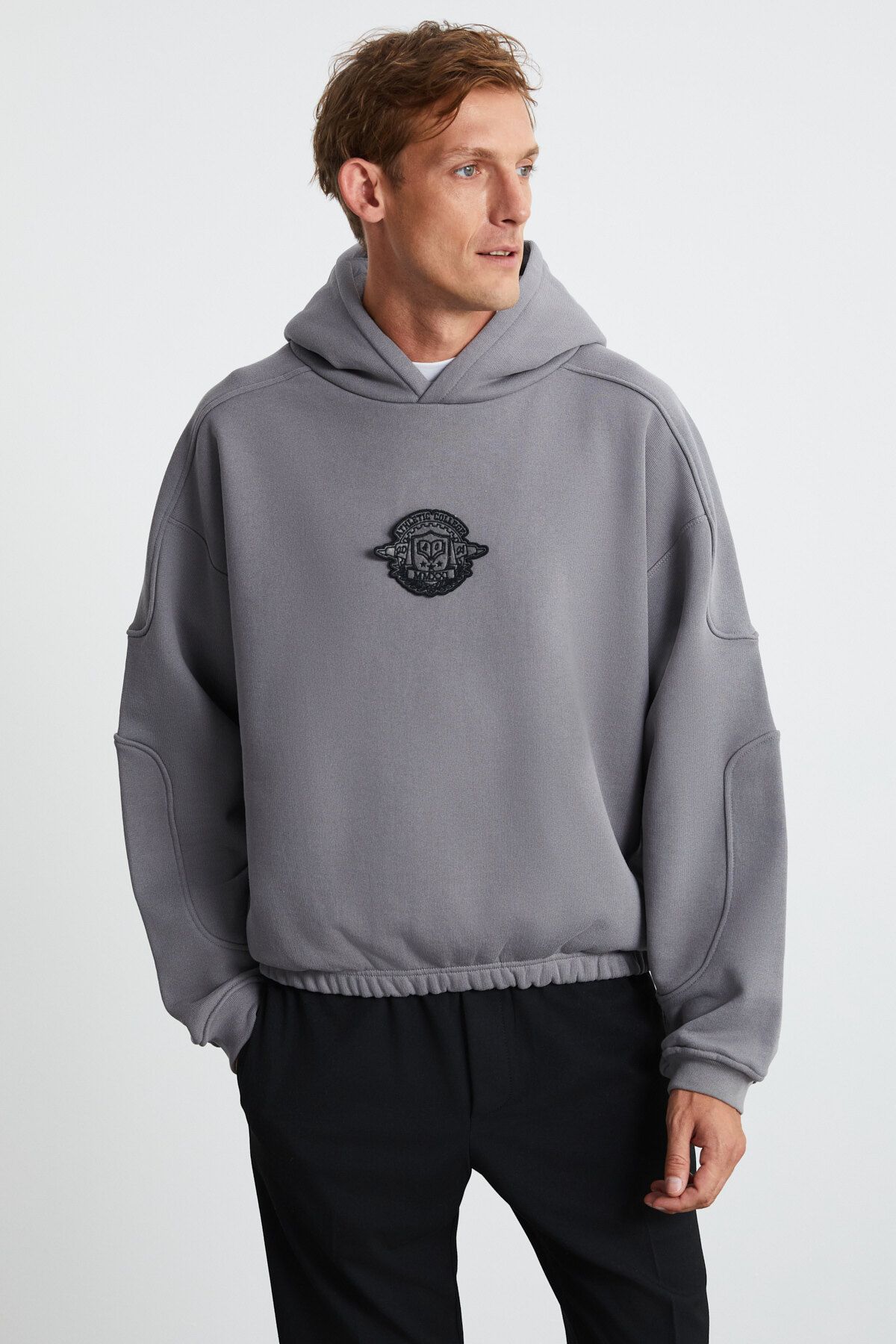 GRIMELANGE-Hampus Men's Comfort Organic Cotton Light Gray Sweatshirt with Masked Fleece Inside and Soft Embroidery Detail 2