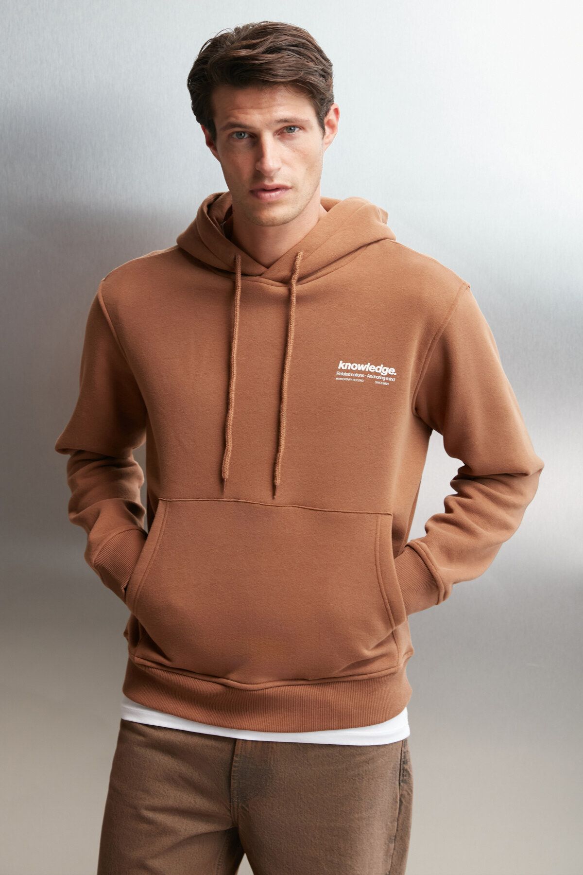 GRIMELANGE-Bryaner Men's Soft Fleece Inside Printed Regular Corded Bitter Brown Sweatshirt 2