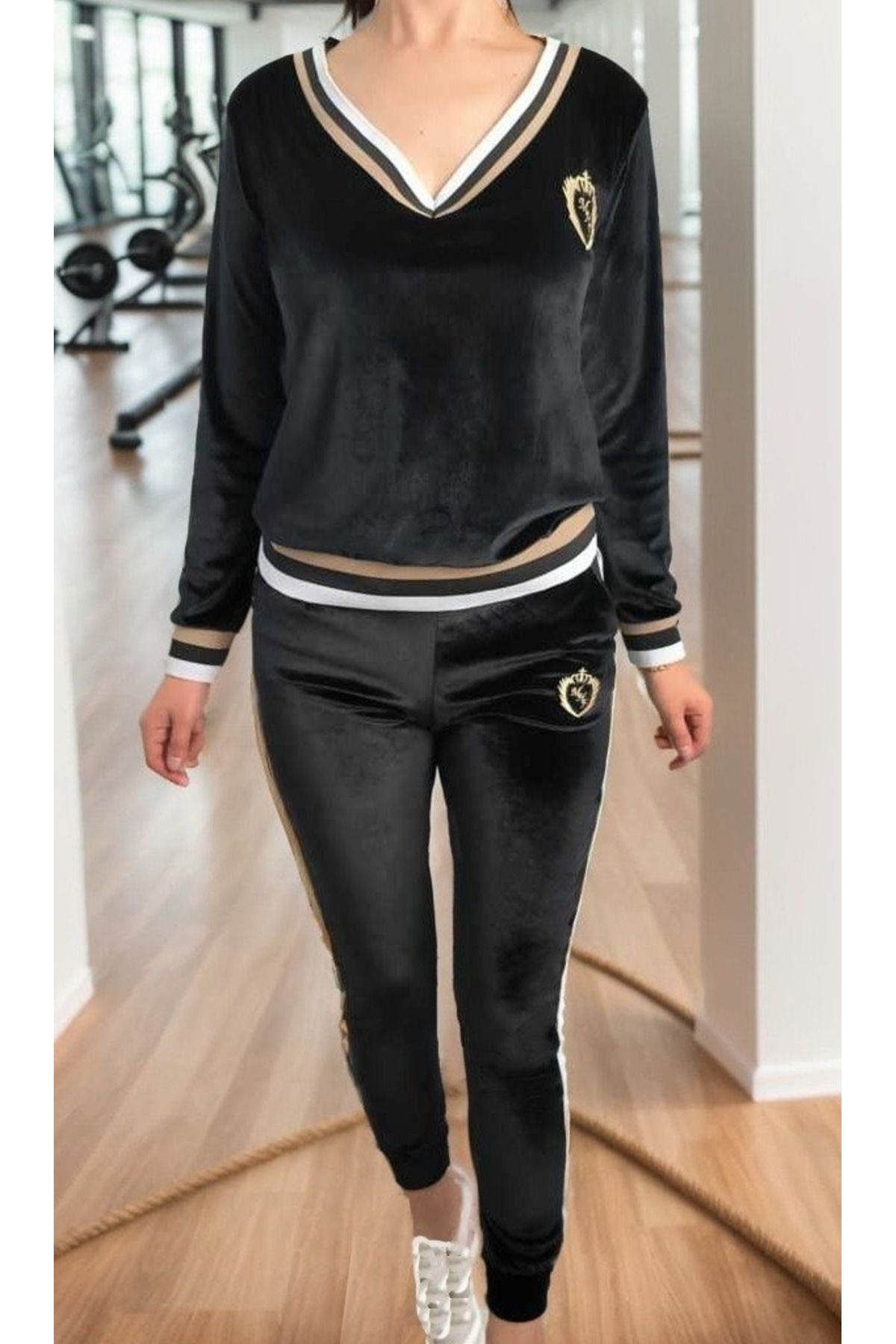 Trendusfashion-Long Sleeve V-Neck Collar and Arm Stripe Detail Velvet Set 2