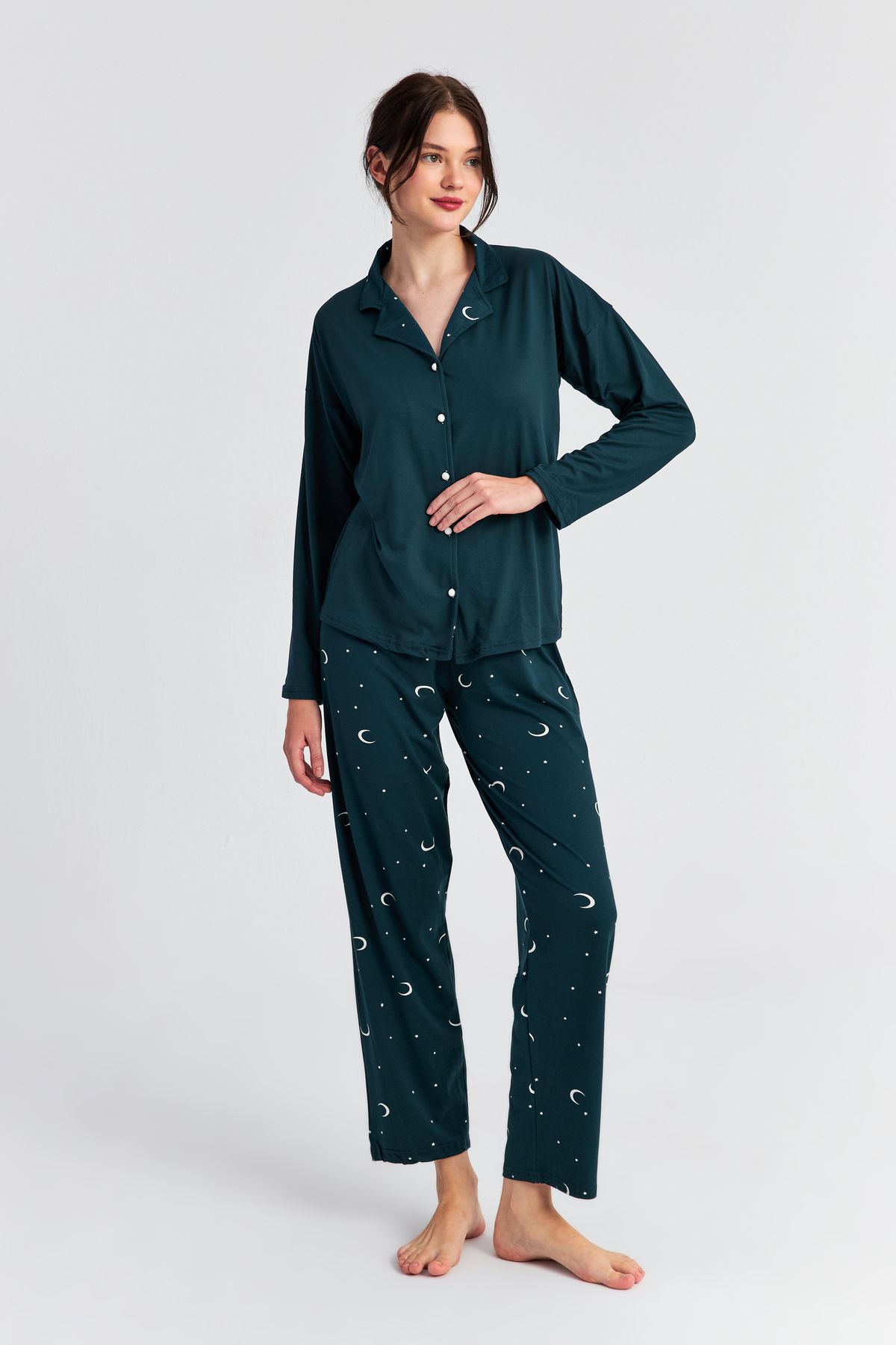 Ecrou-Women's Emerald Moon Star Baby Collar Trousers 2-Piece Pajama Set 1