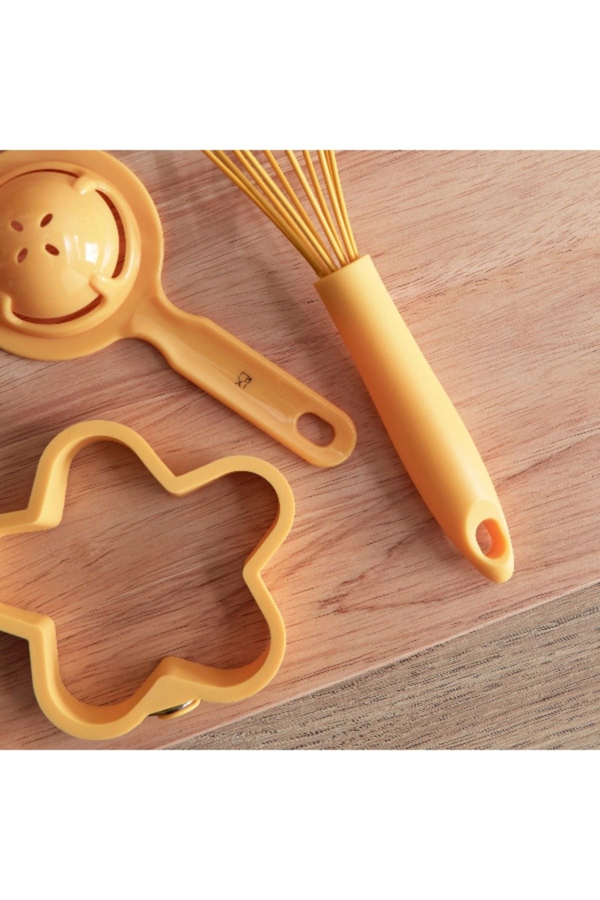 Home Box-Easy Chef Egg Mix 3-in-1 Gadget Egg Separator 4