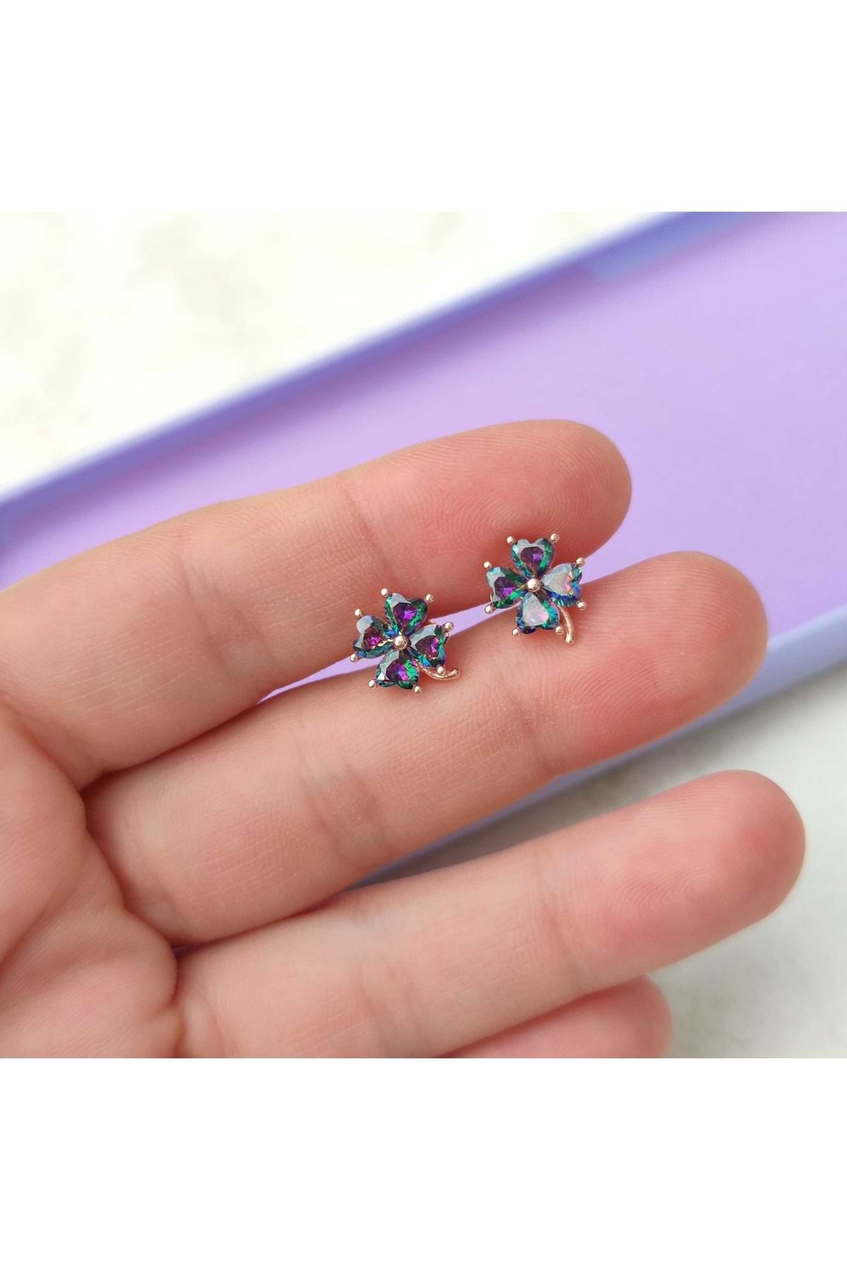 Güler Yüzlü Silver Mistik Topaz Taşlı Yonca Çivi Gümüş Küpe - Rose Bakır